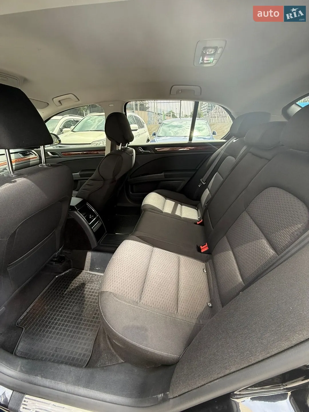 2012 Skoda Superb - мініатюра 23