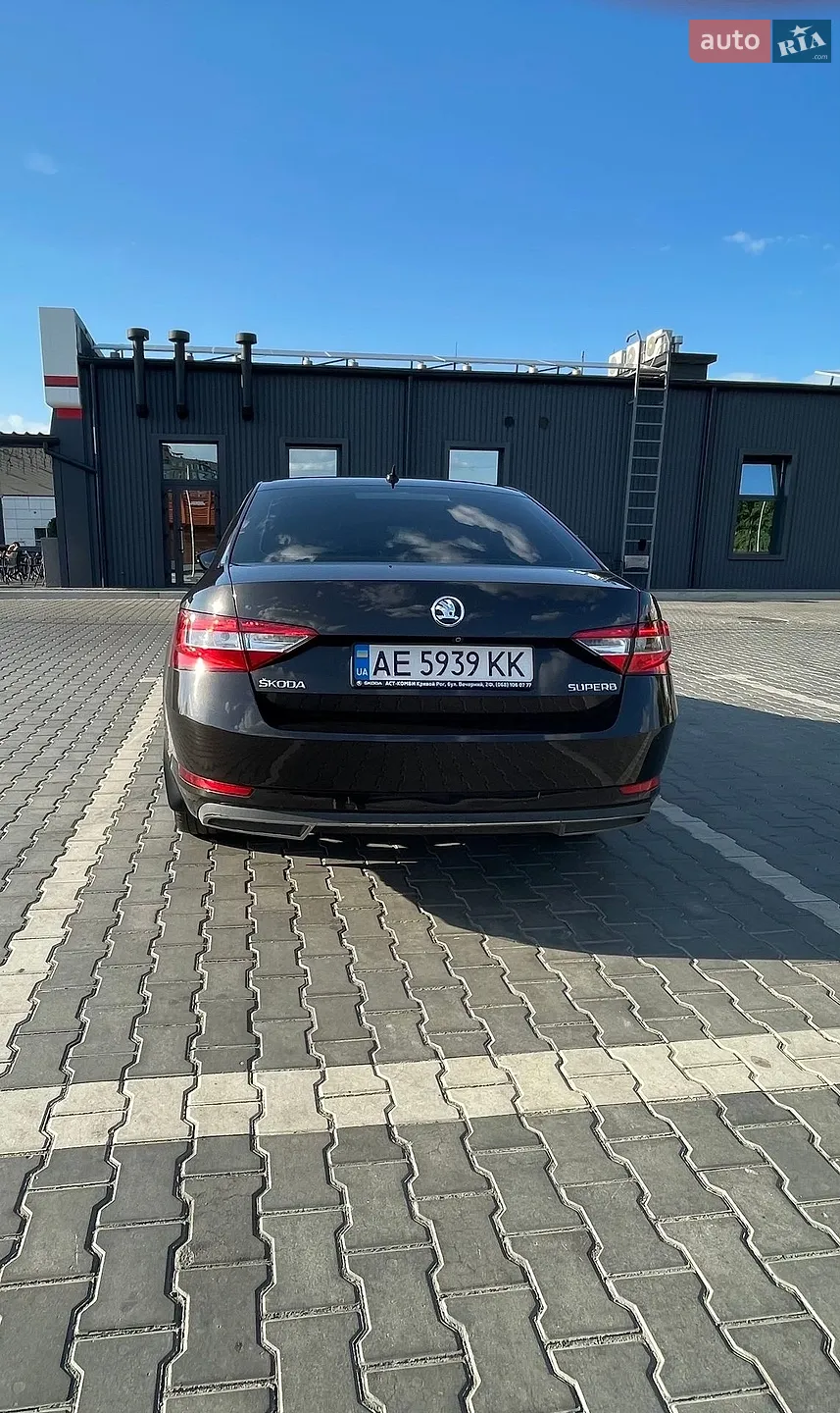 2015 Skoda Superb - мініатюра 9