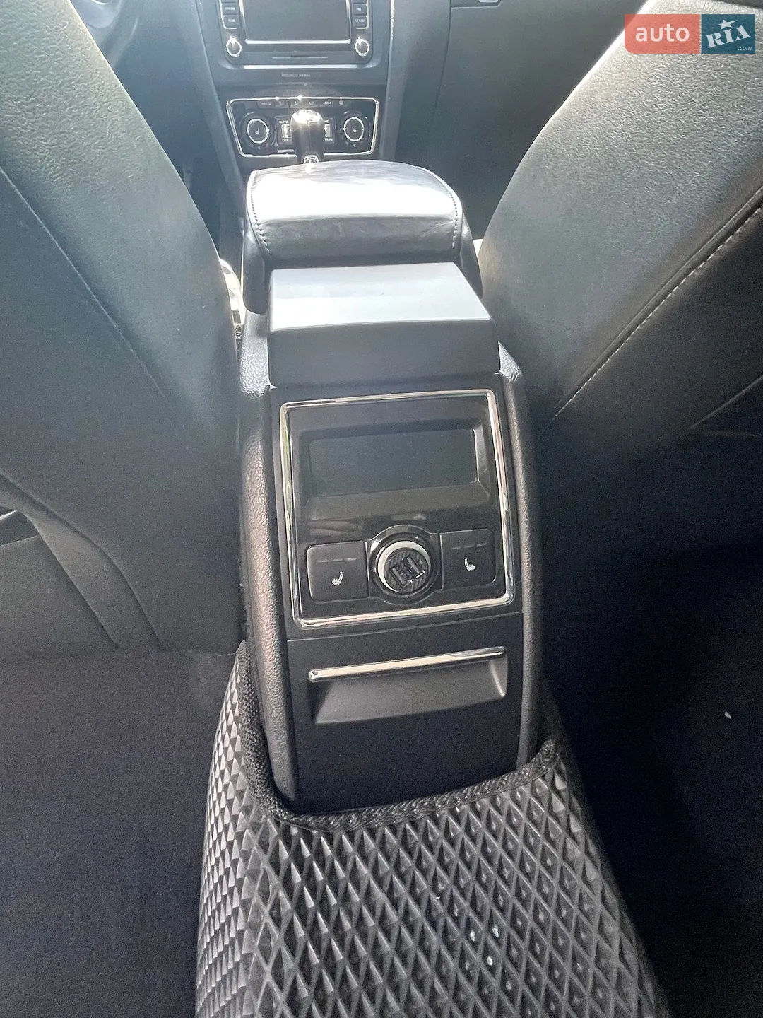 2015 Skoda Superb - мініатюра 9