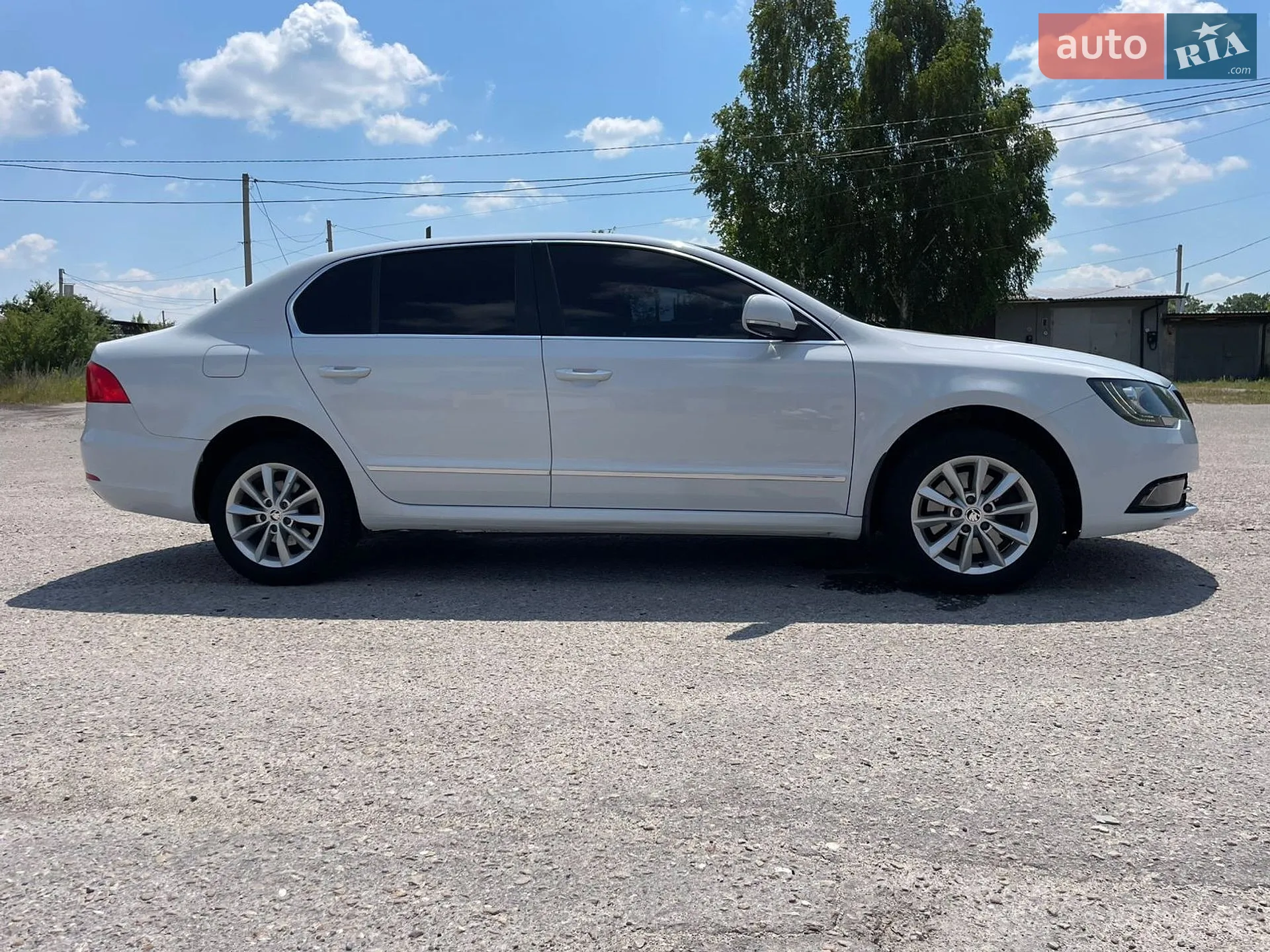 2013 Skoda Superb - мініатюра 9