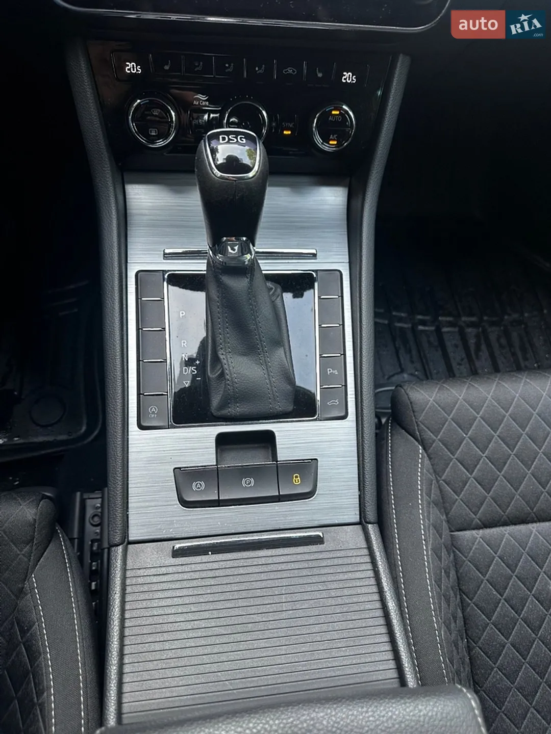 2019 Skoda Superb - мініатюра 10
