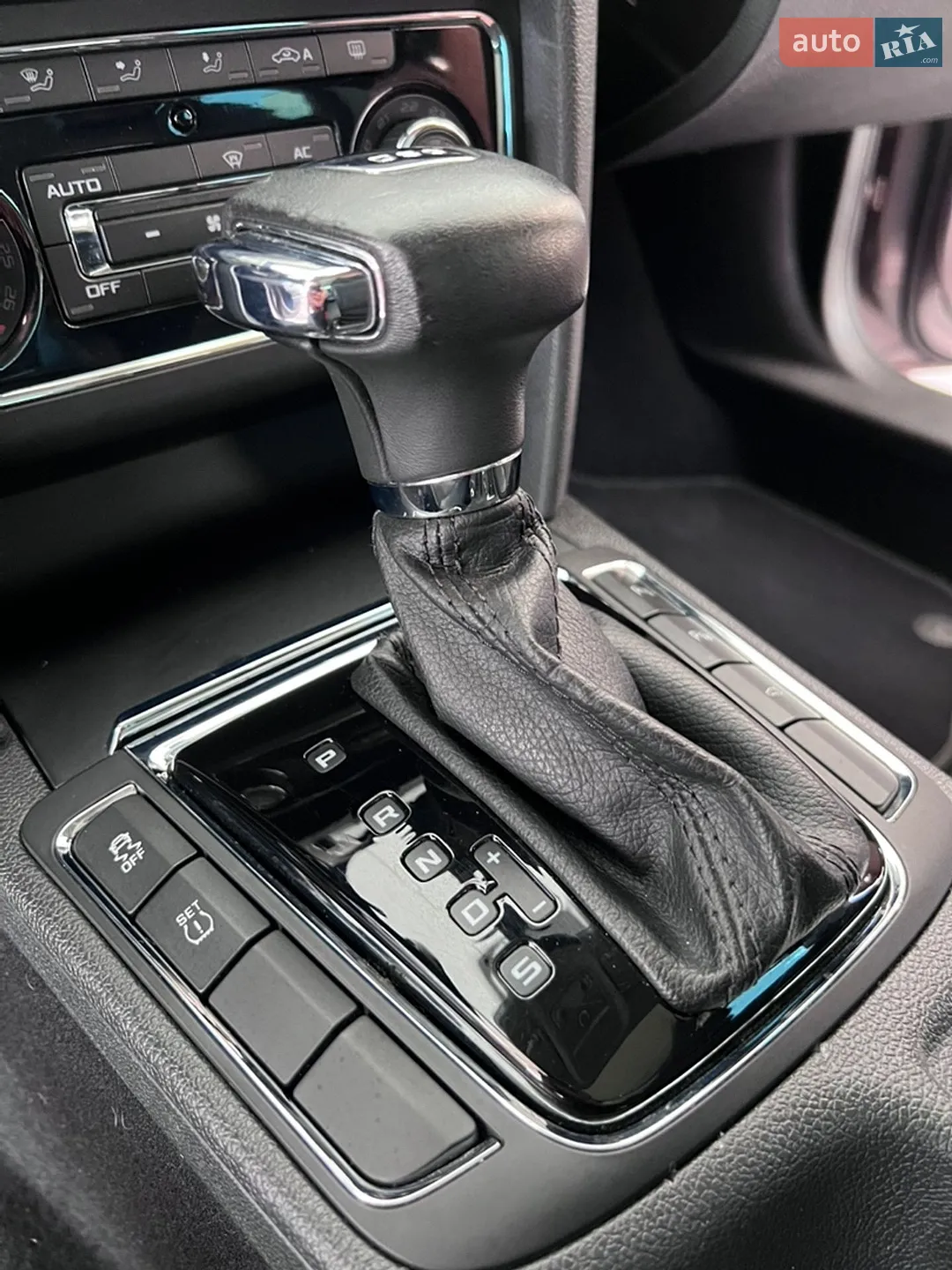 2011 Skoda Superb - мініатюра 53