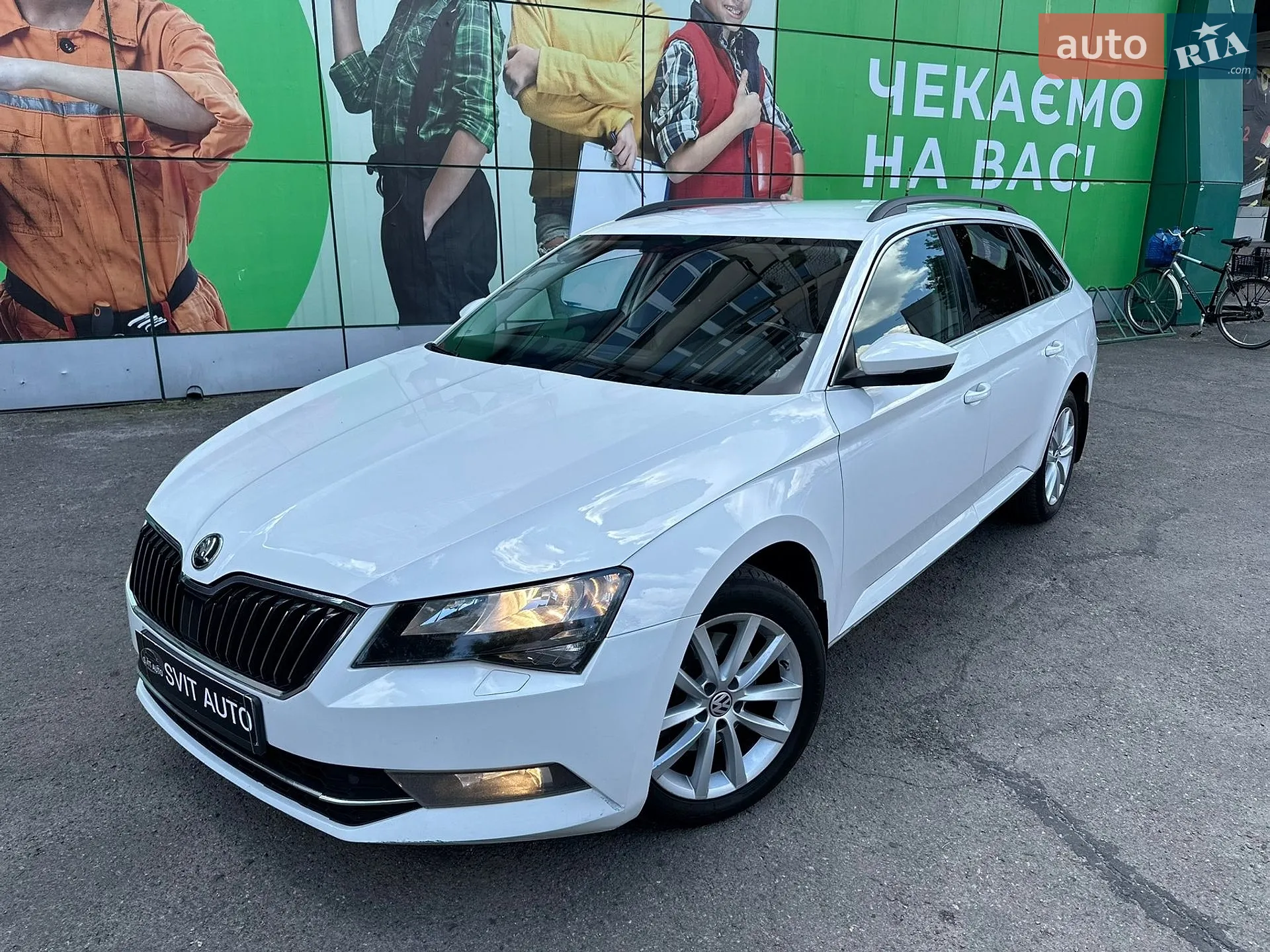 2016 Skoda Superb - мініатюра 2