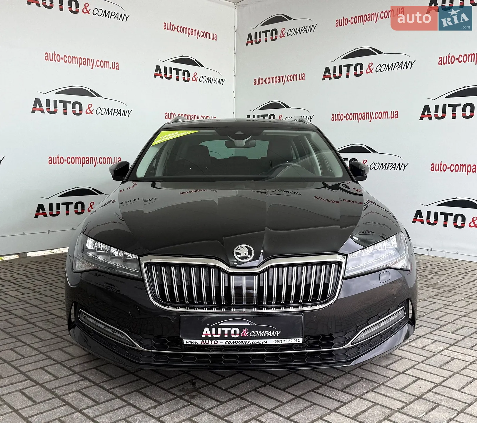 2021 Skoda Superb - мініатюра 2