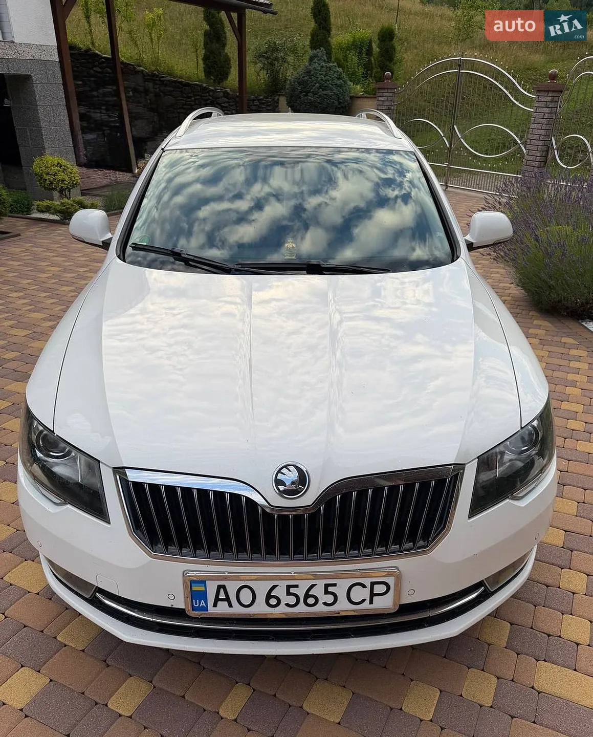 2014 Skoda Superb - фото 1