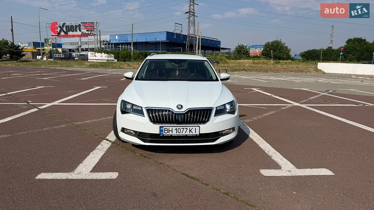 2016 Skoda Superb - мініатюра 16