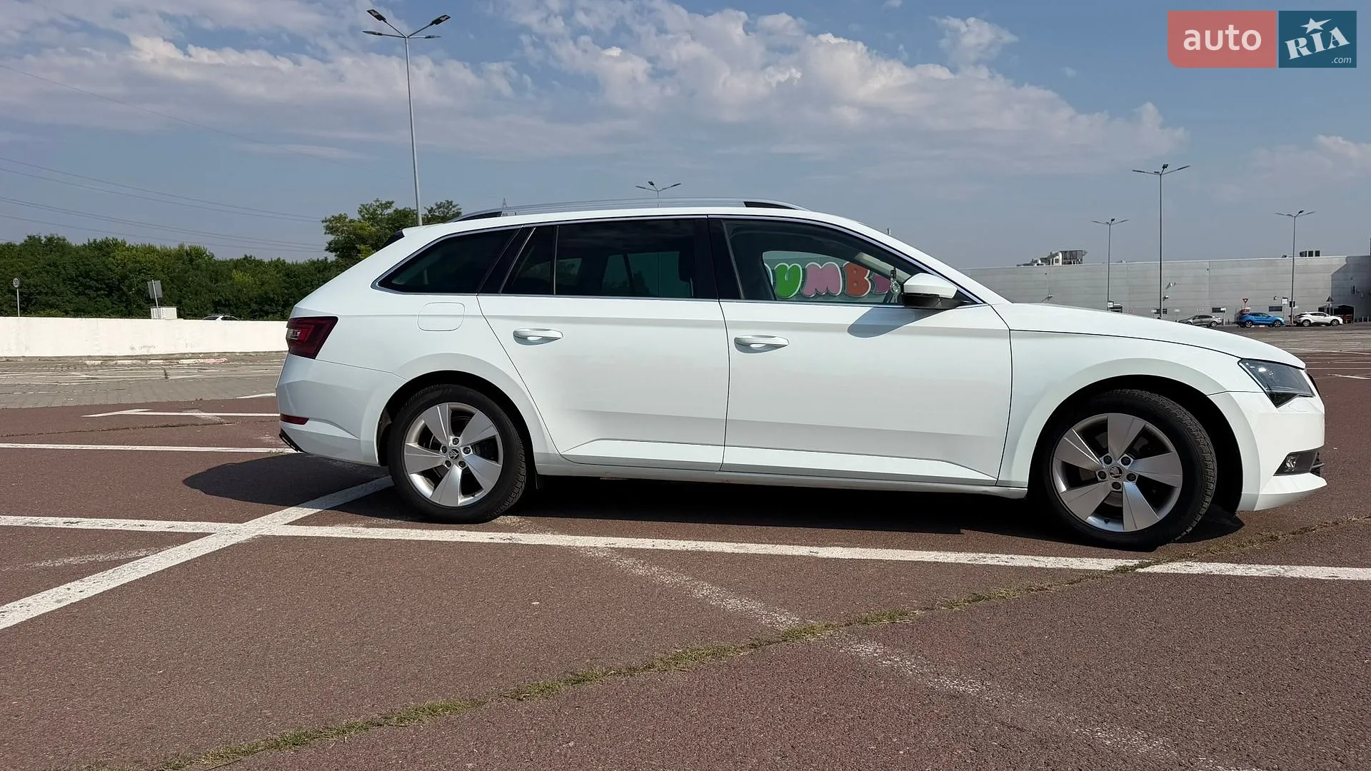 2016 Skoda Superb - мініатюра 3