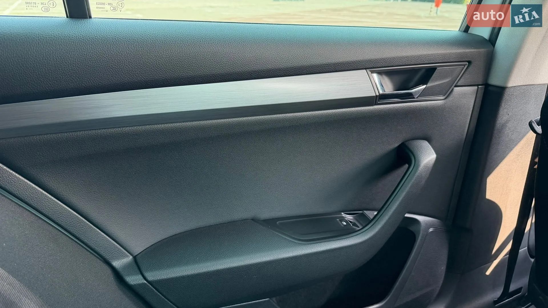 2016 Skoda Superb - мініатюра 12