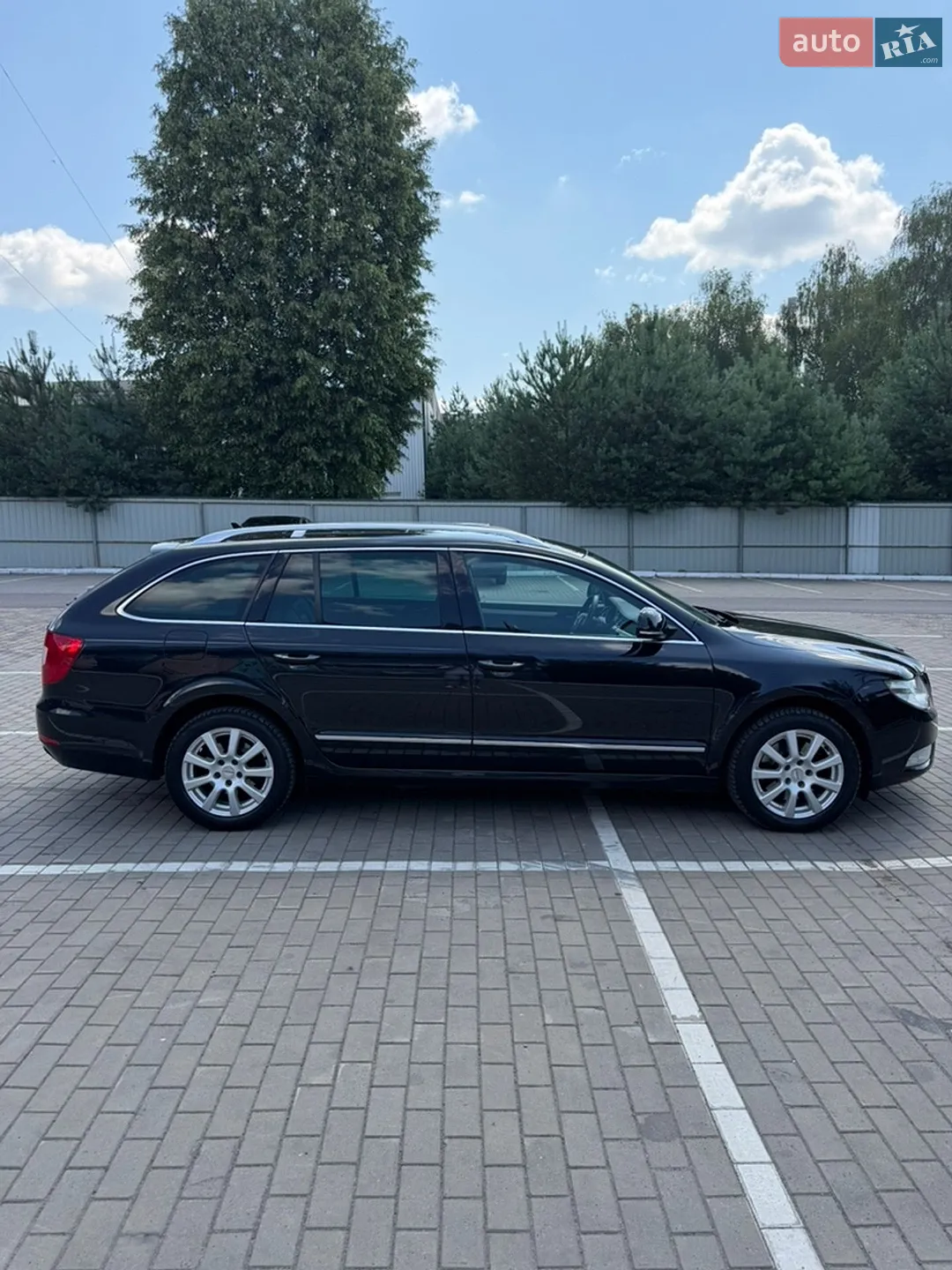 2011 Skoda Superb - мініатюра 24