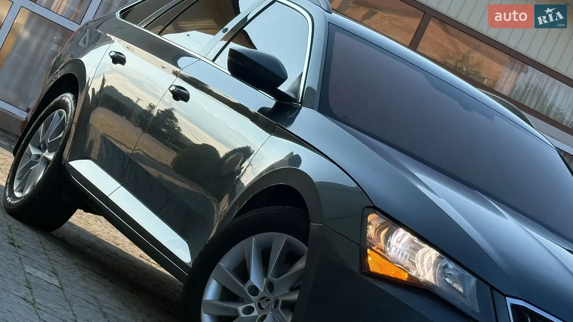 2015 Skoda Superb - мініатюра 16