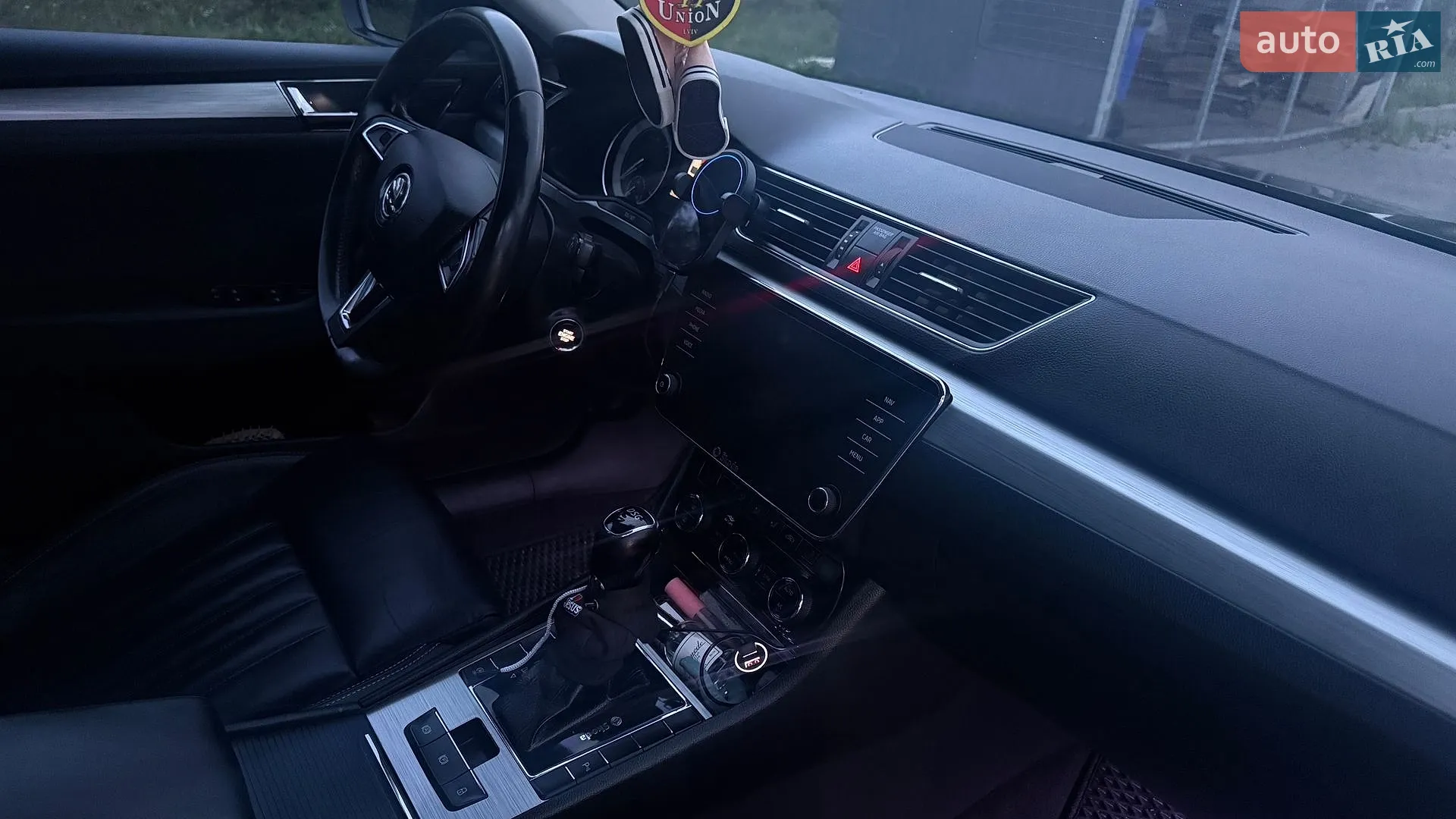 2019 Skoda Superb - мініатюра 12