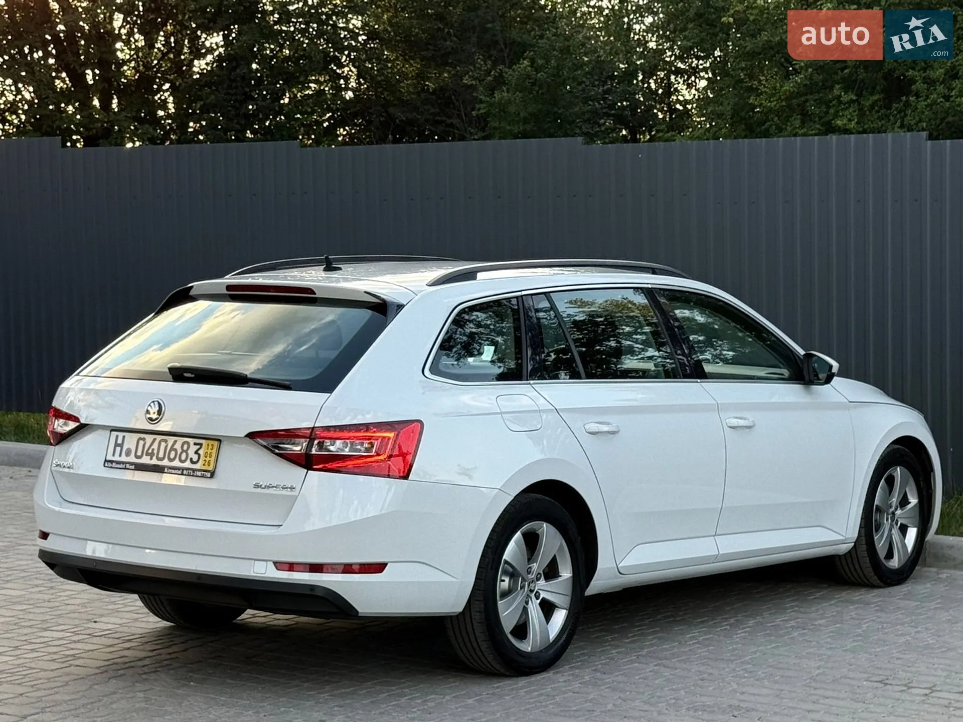 2017 Skoda Superb - мініатюра 45