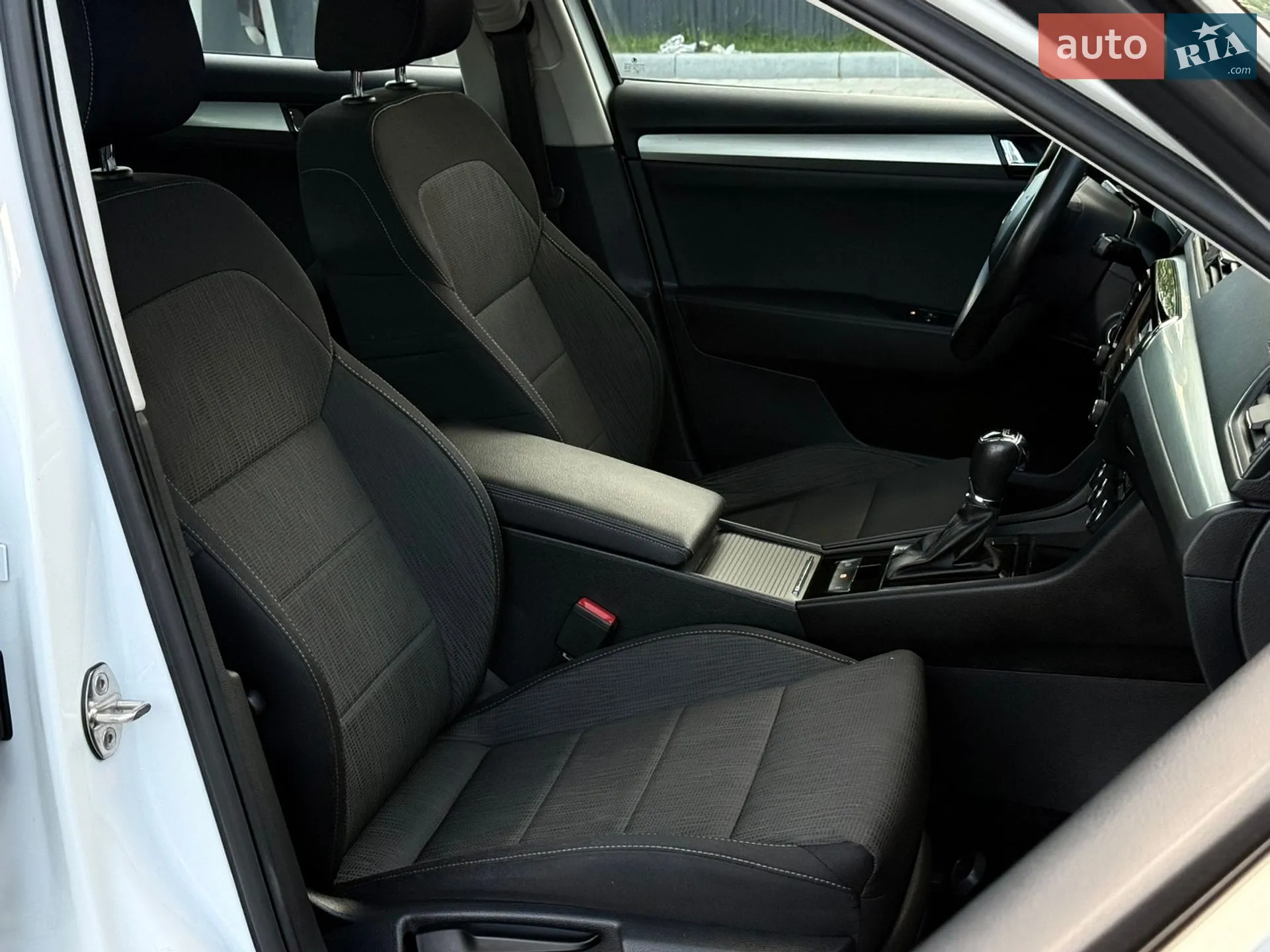 2017 Skoda Superb - мініатюра 60