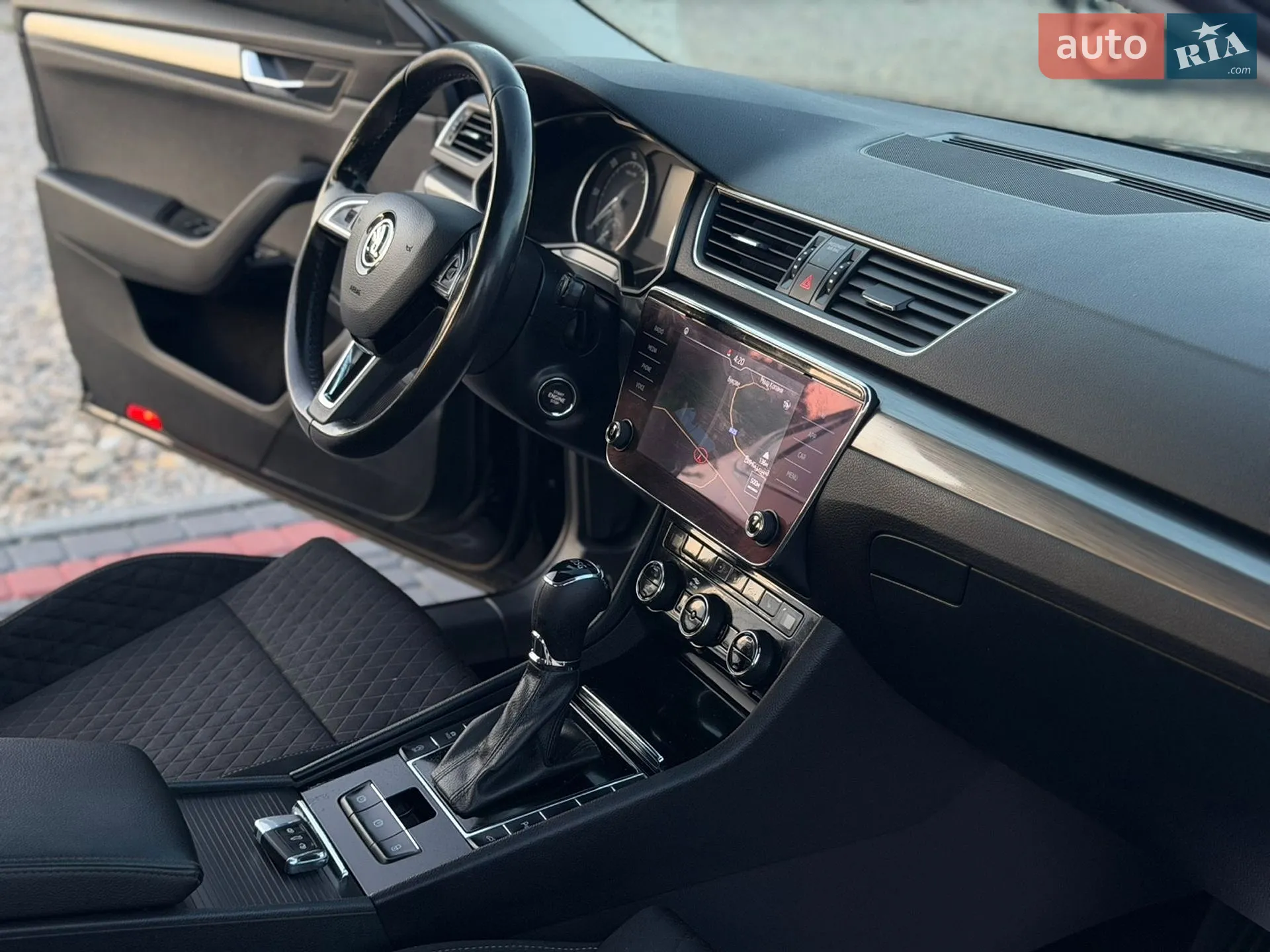 2019 Skoda Superb - мініатюра 33