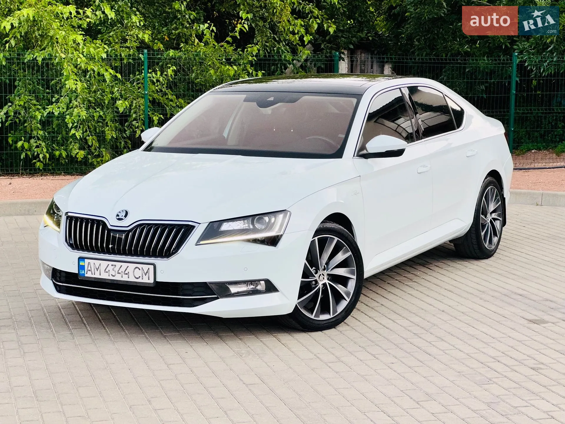 2016 Skoda Superb - мініатюра 5