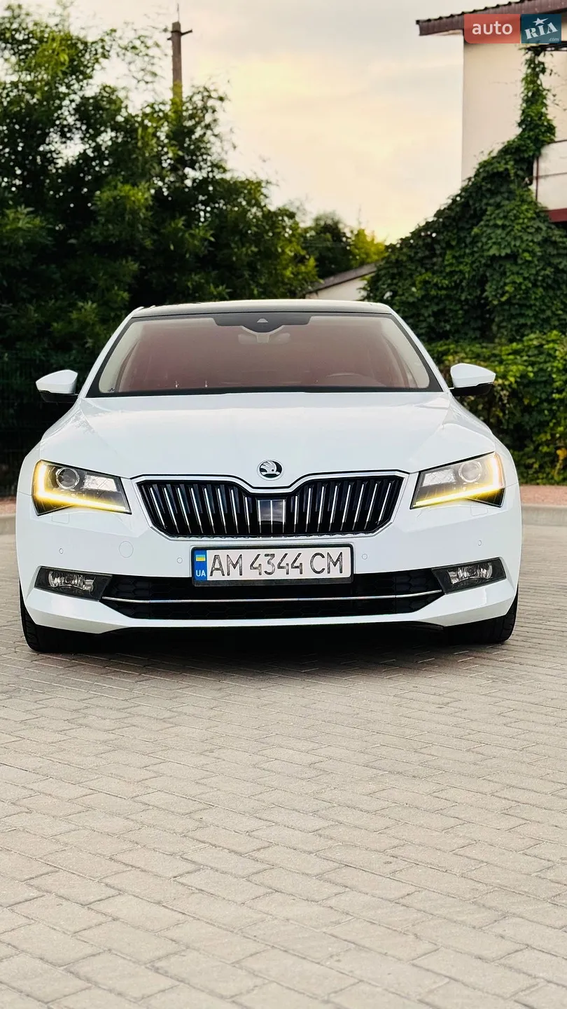 2016 Skoda Superb - мініатюра 17