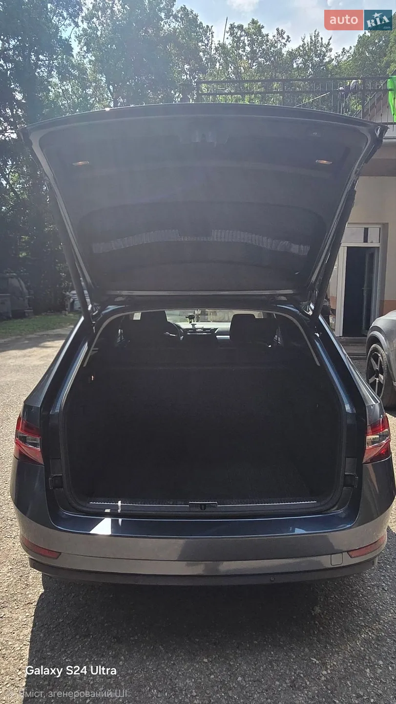 2016 Skoda Superb - мініатюра 10