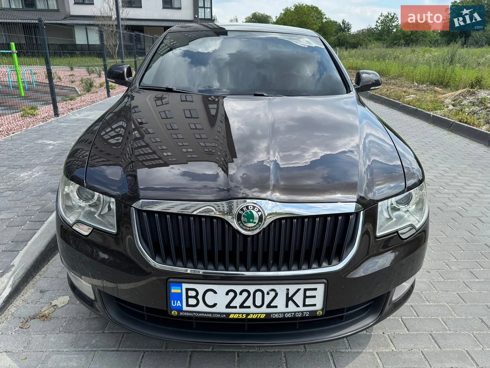 2012 Skoda Superb - мініатюра 3