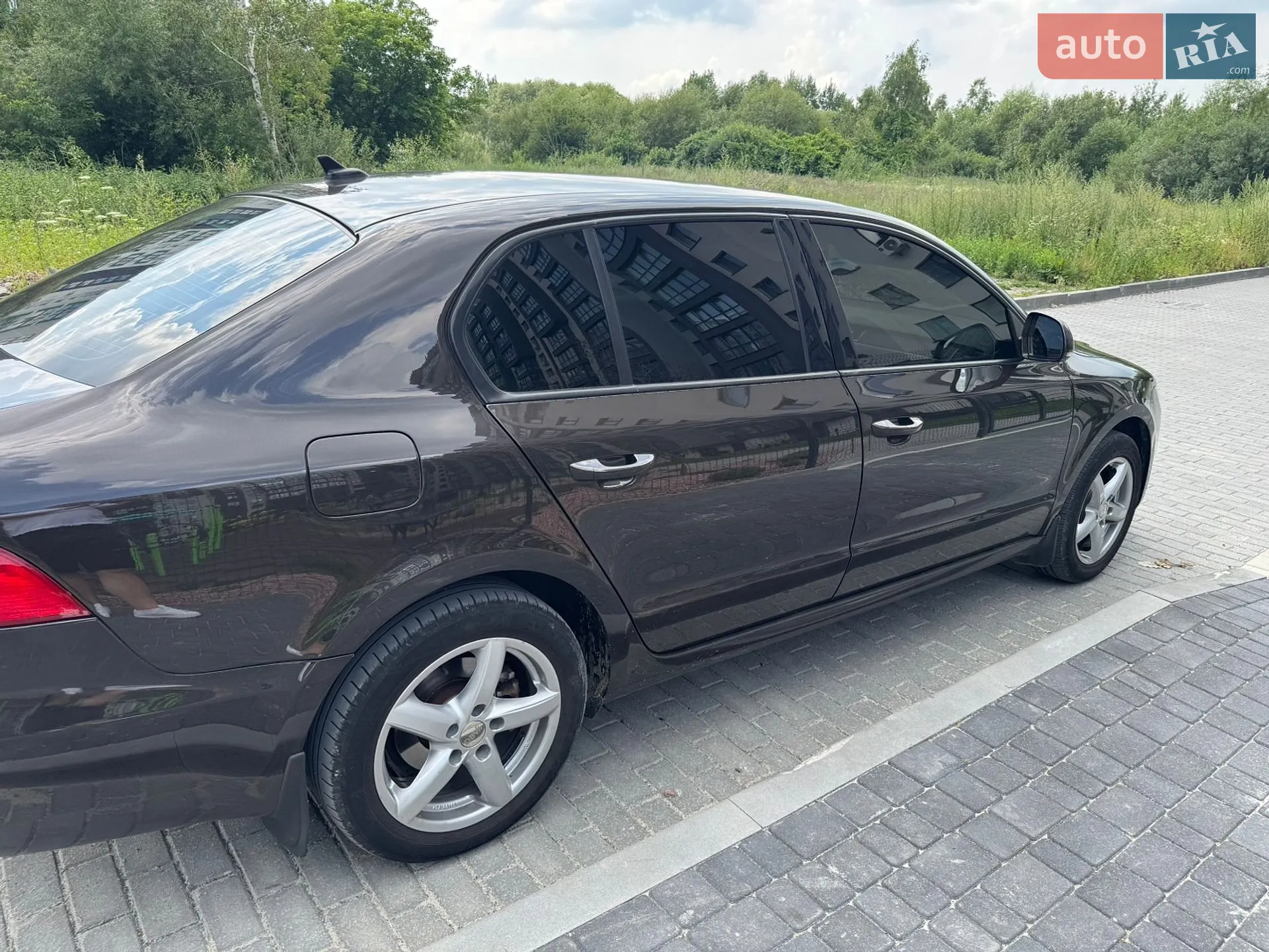 2012 Skoda Superb - мініатюра 6