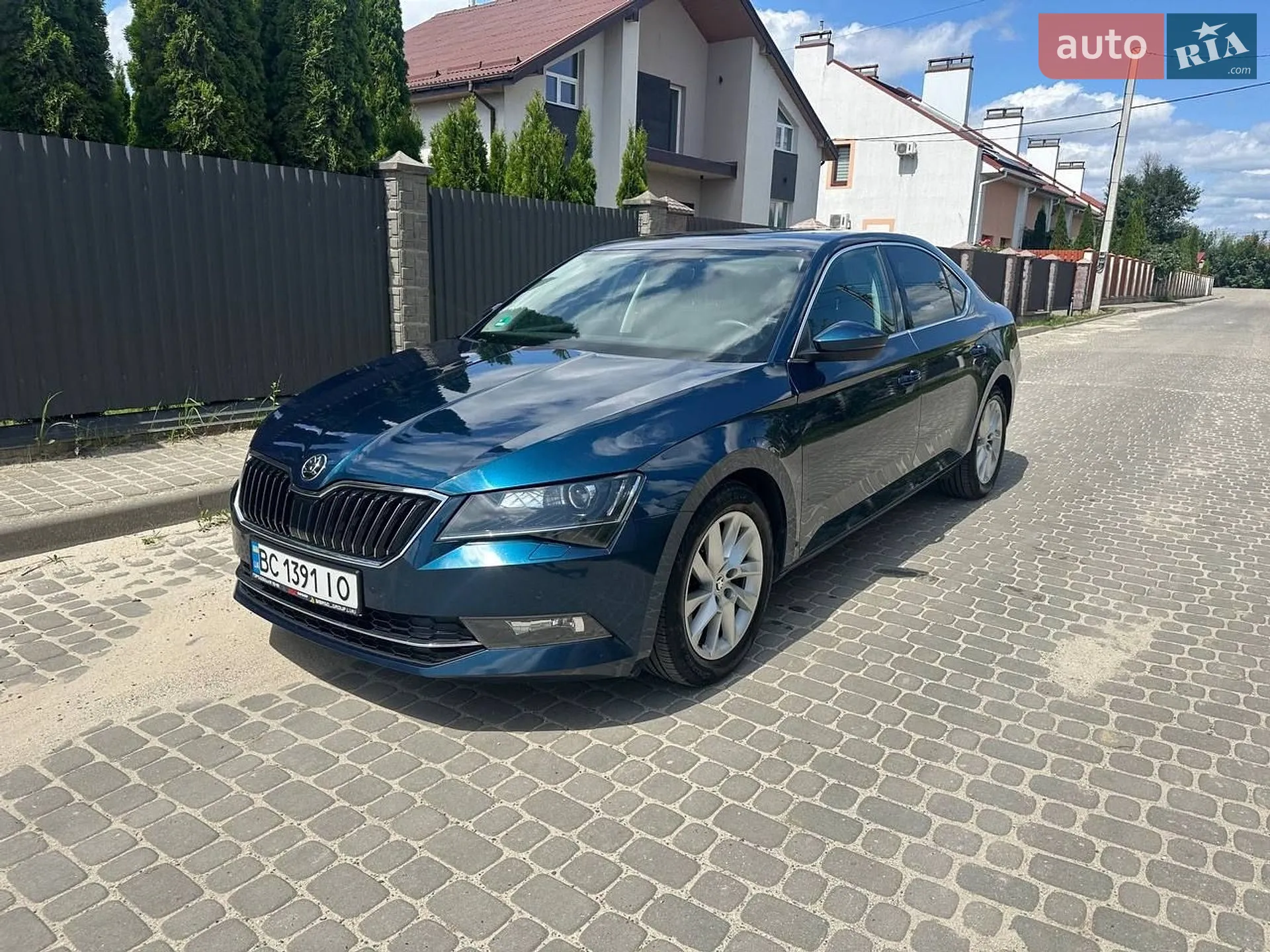 2015 Skoda Superb - мініатюра 2