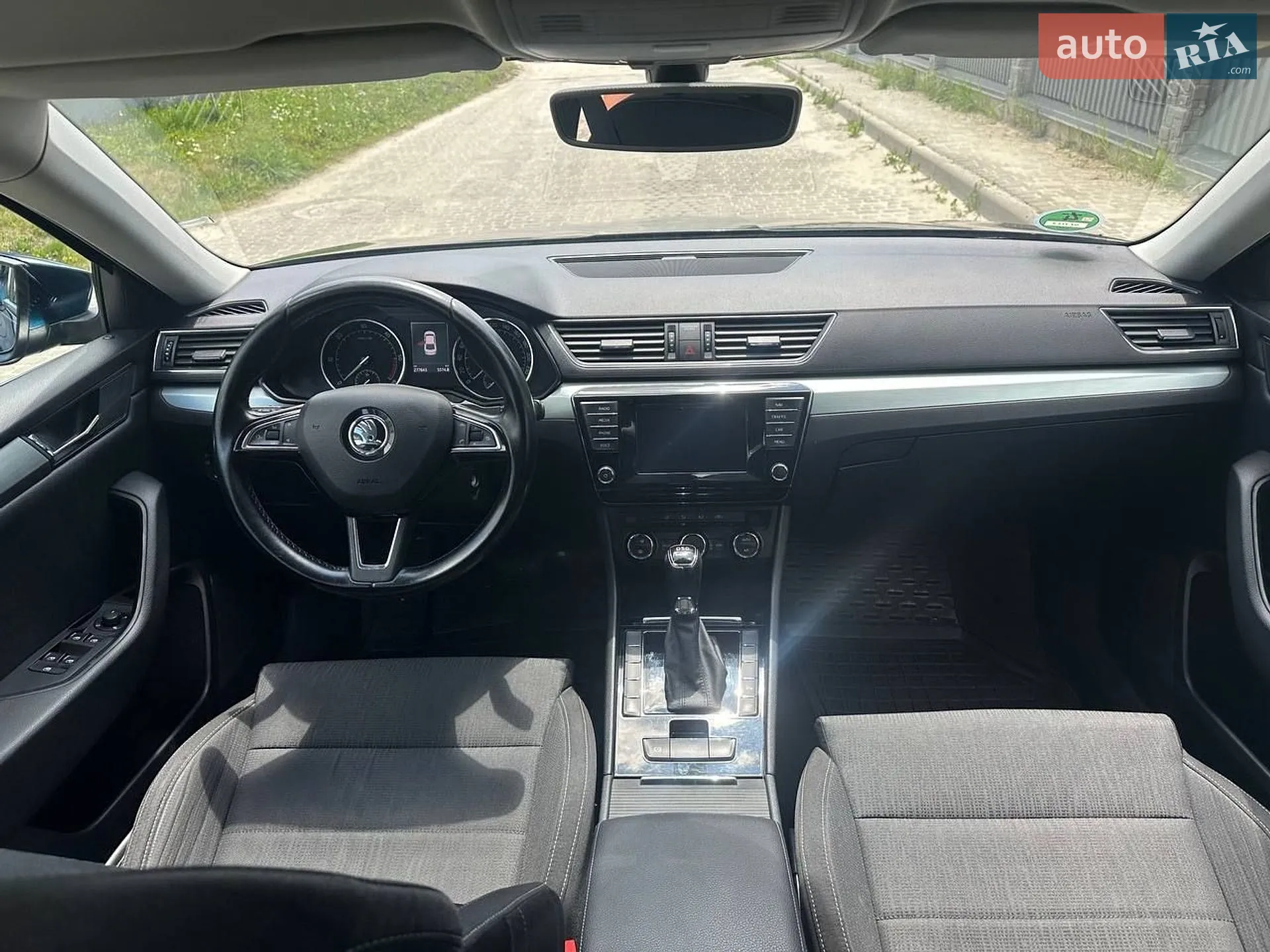 2015 Skoda Superb - мініатюра 15