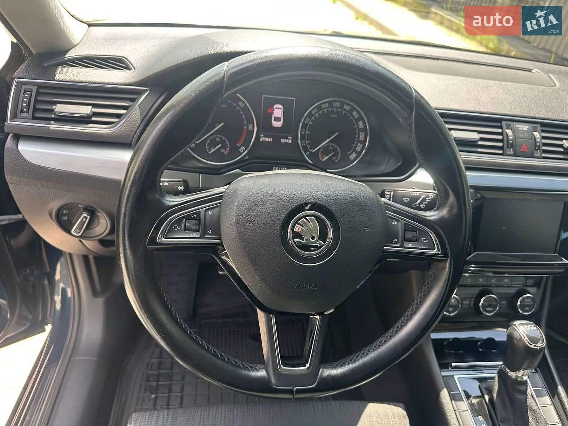 2015 Skoda Superb - мініатюра 16