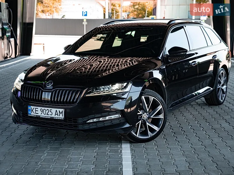 Skoda Superb 2021