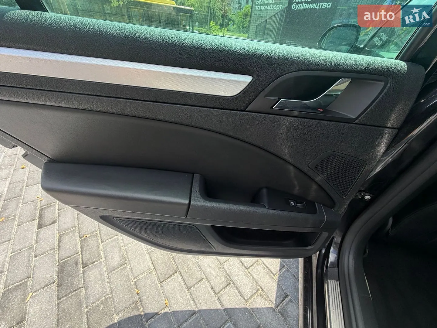 2011 Skoda Superb - мініатюра 40