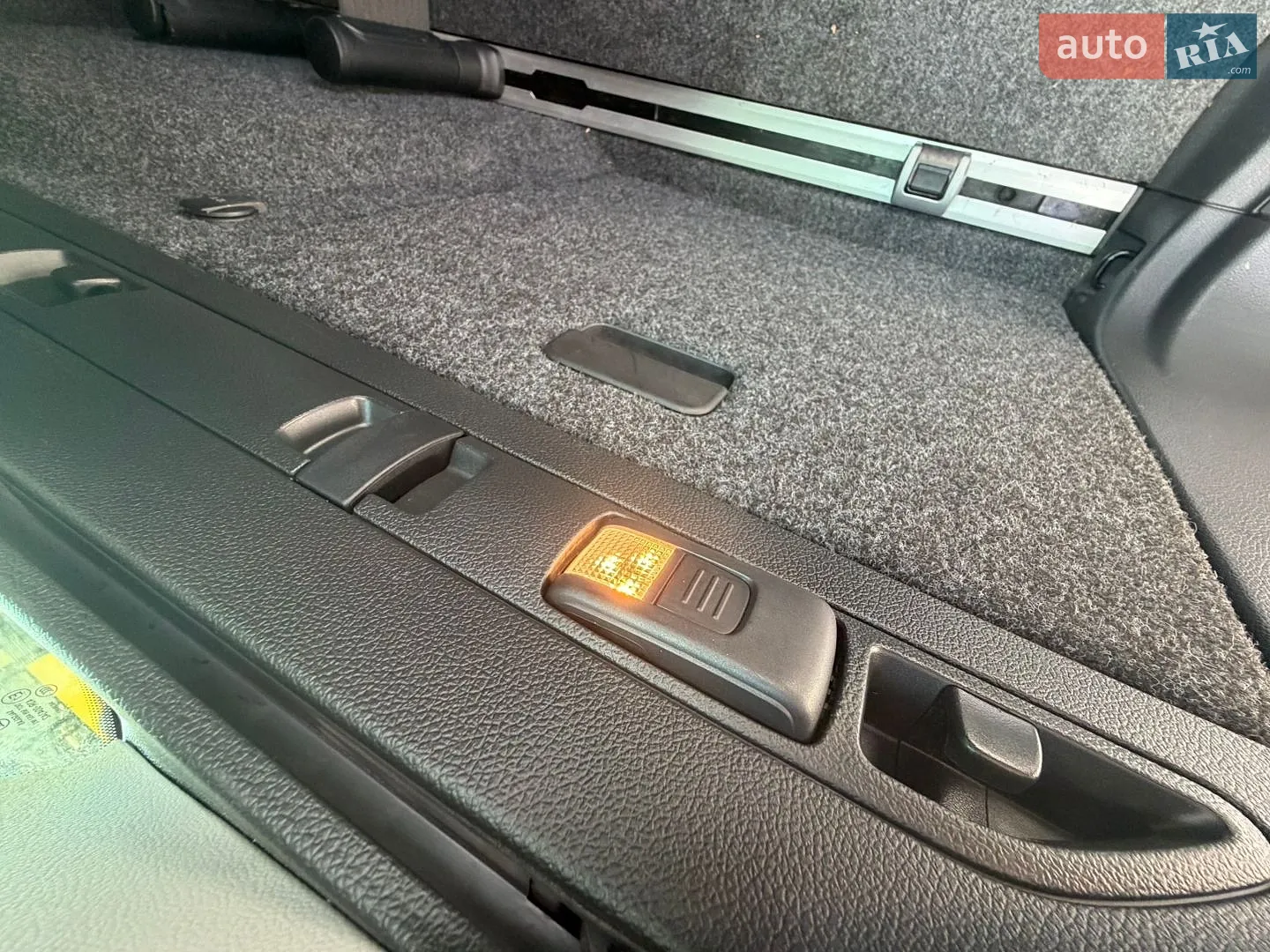 2011 Skoda Superb - мініатюра 43