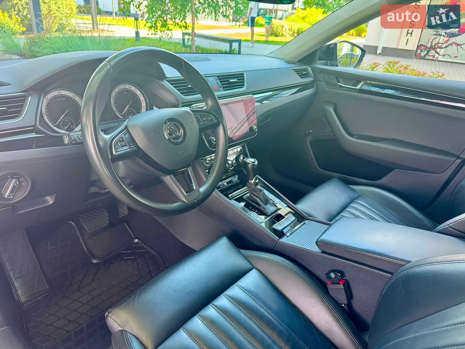 2019 Skoda Superb - мініатюра 21