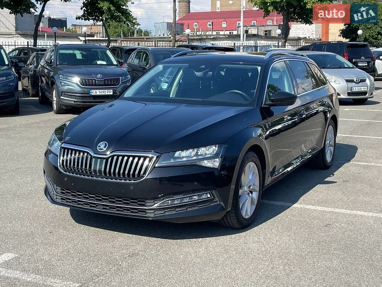 2020 Skoda Superb - фото 1