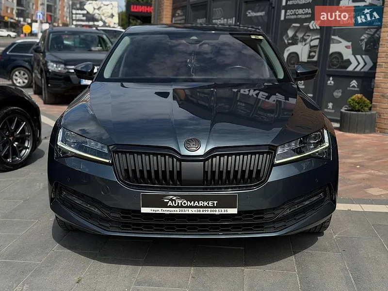 Skoda Superb 2021