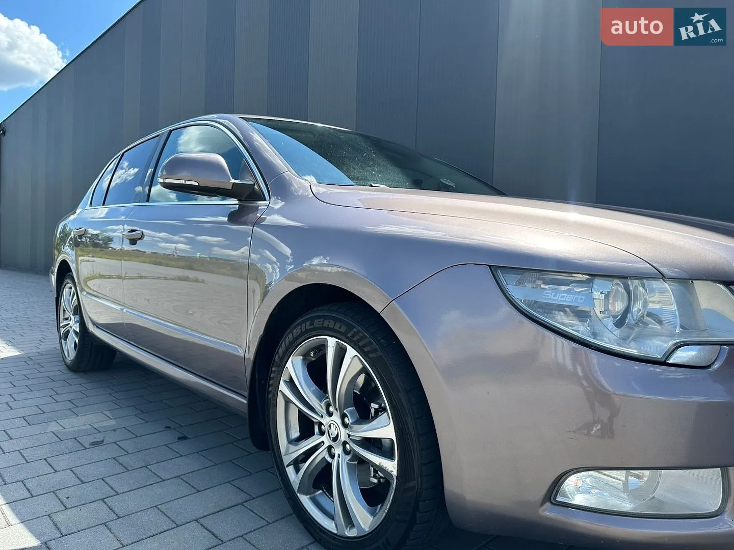 2012 Skoda Superb - мініатюра 13