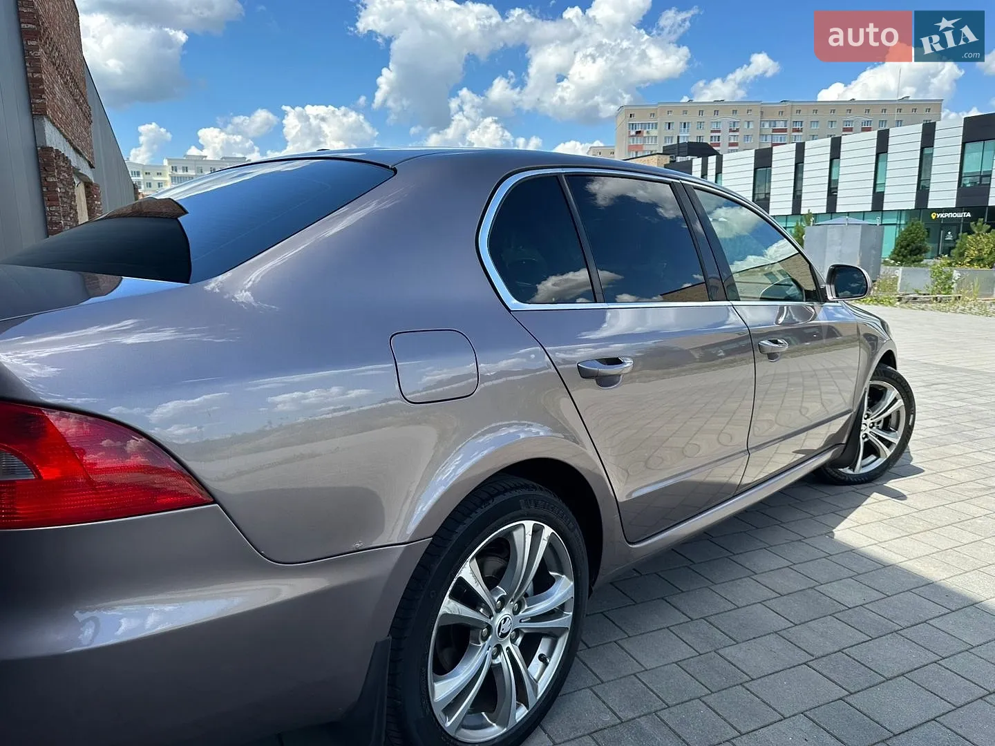 2012 Skoda Superb - мініатюра 26