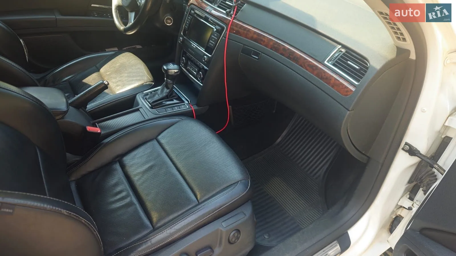 2012 Skoda Superb - мініатюра 10