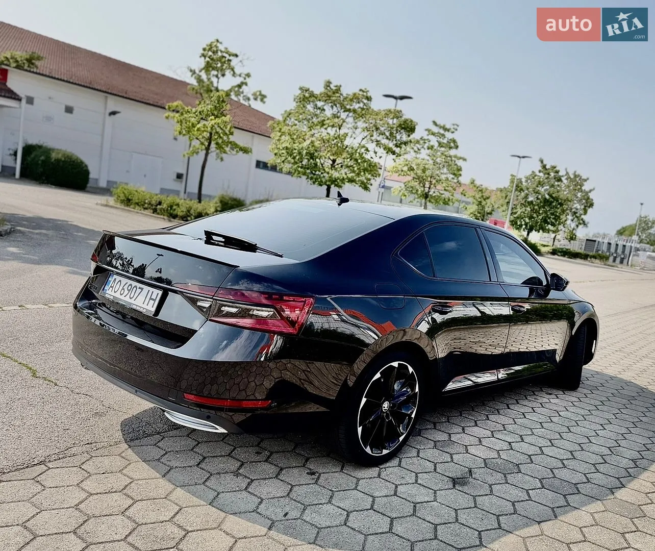 2020 Skoda Superb - мініатюра 4