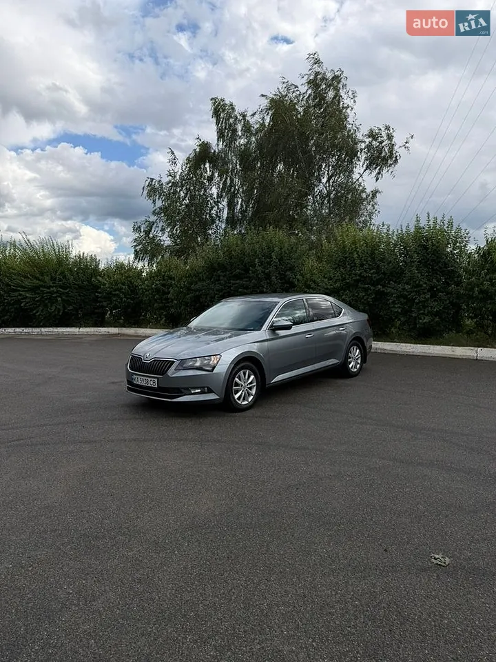 2016 Skoda Superb - мініатюра 27