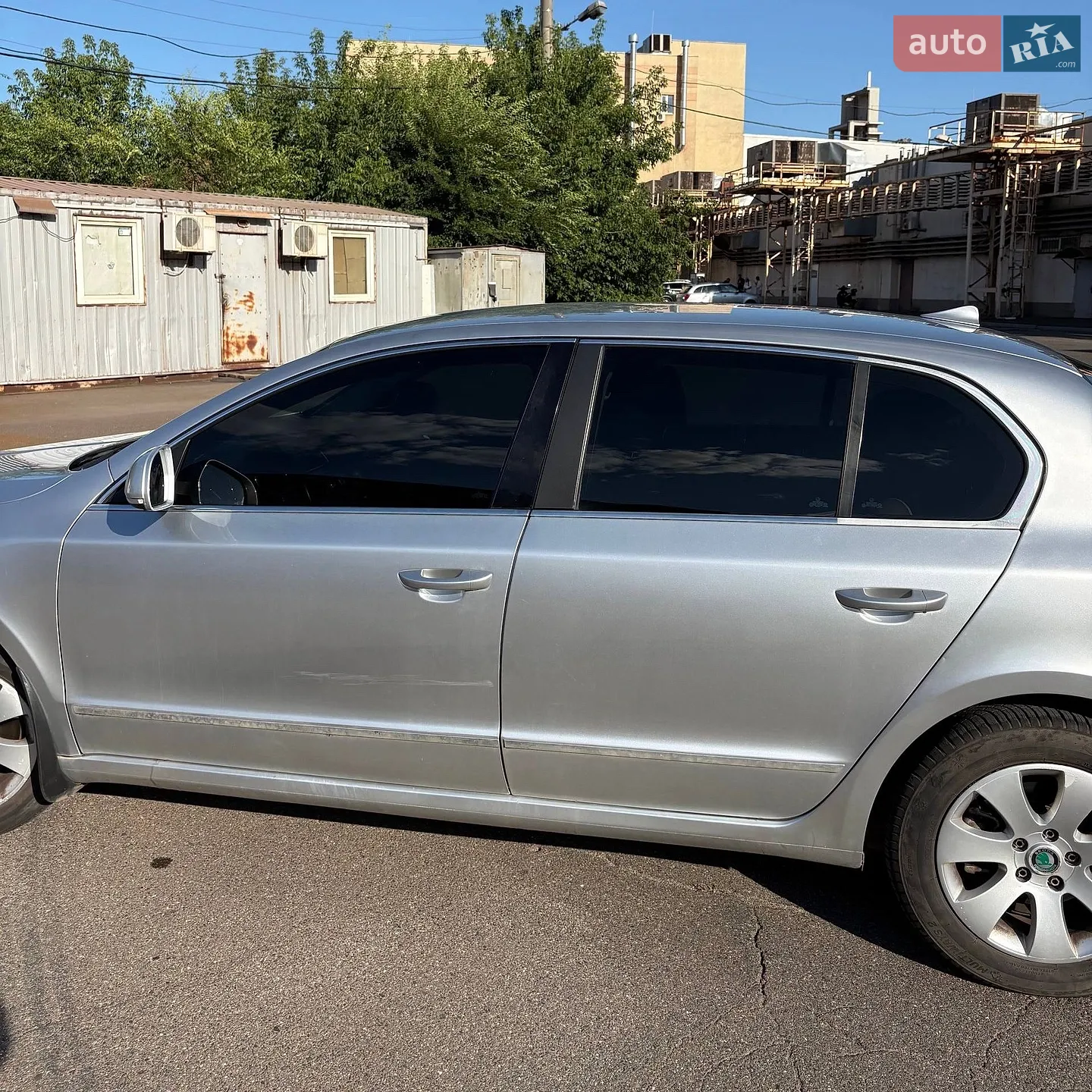 2011 Skoda Superb - мініатюра 20