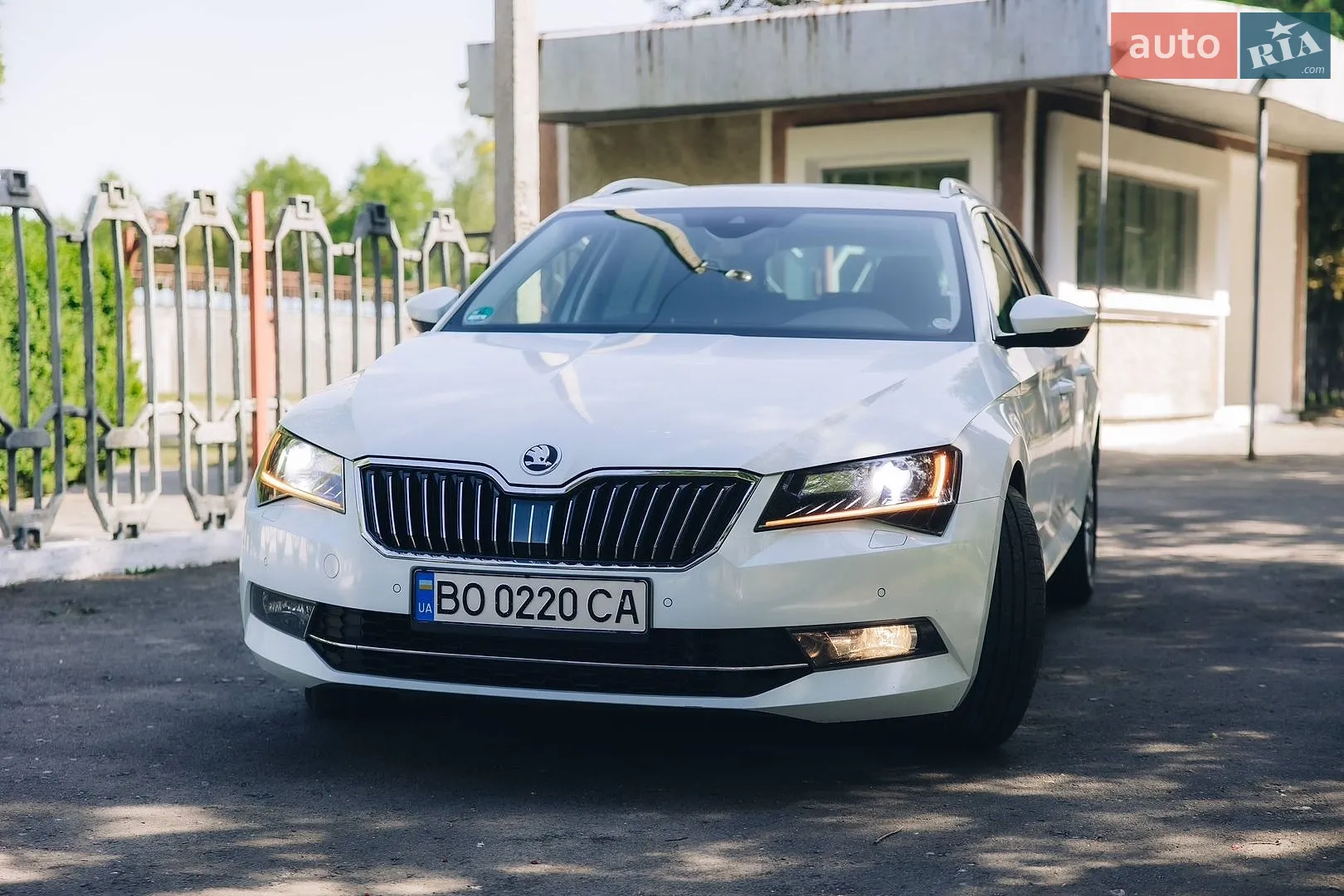 2016 Skoda Superb - мініатюра 9