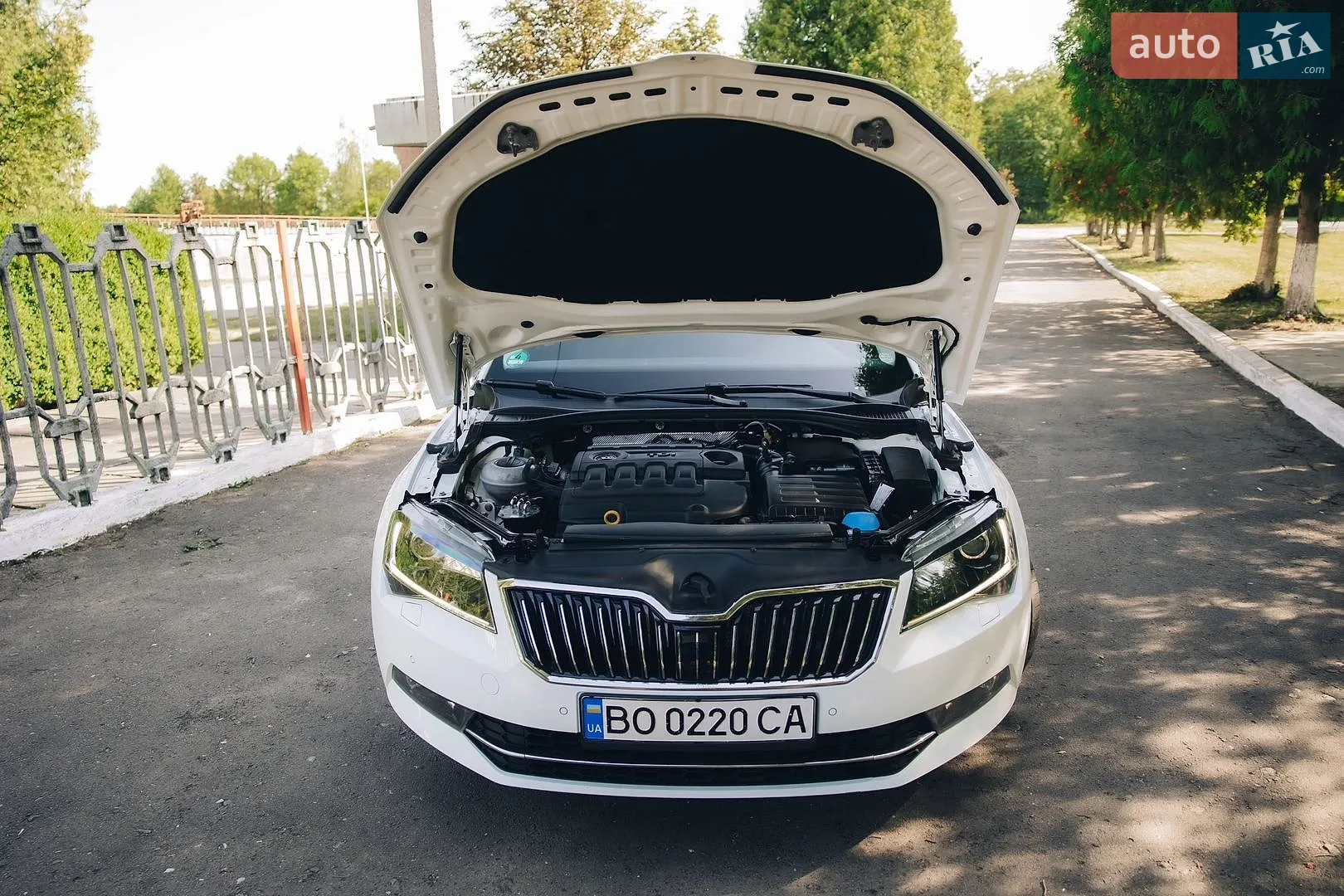 2016 Skoda Superb - мініатюра 14