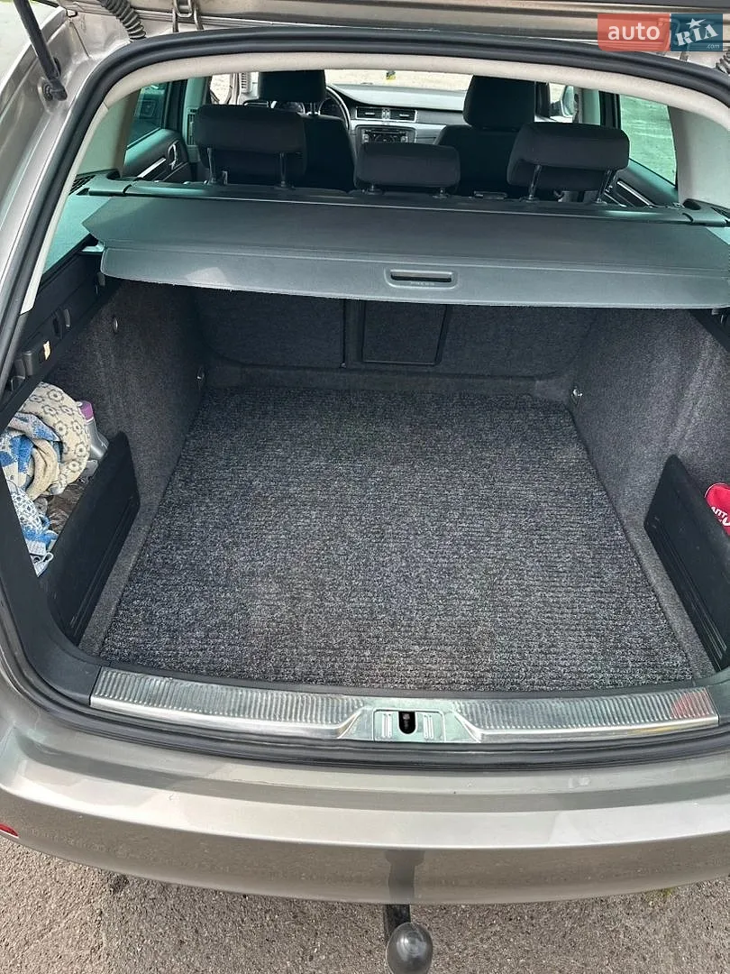 2011 Skoda Superb - мініатюра 27