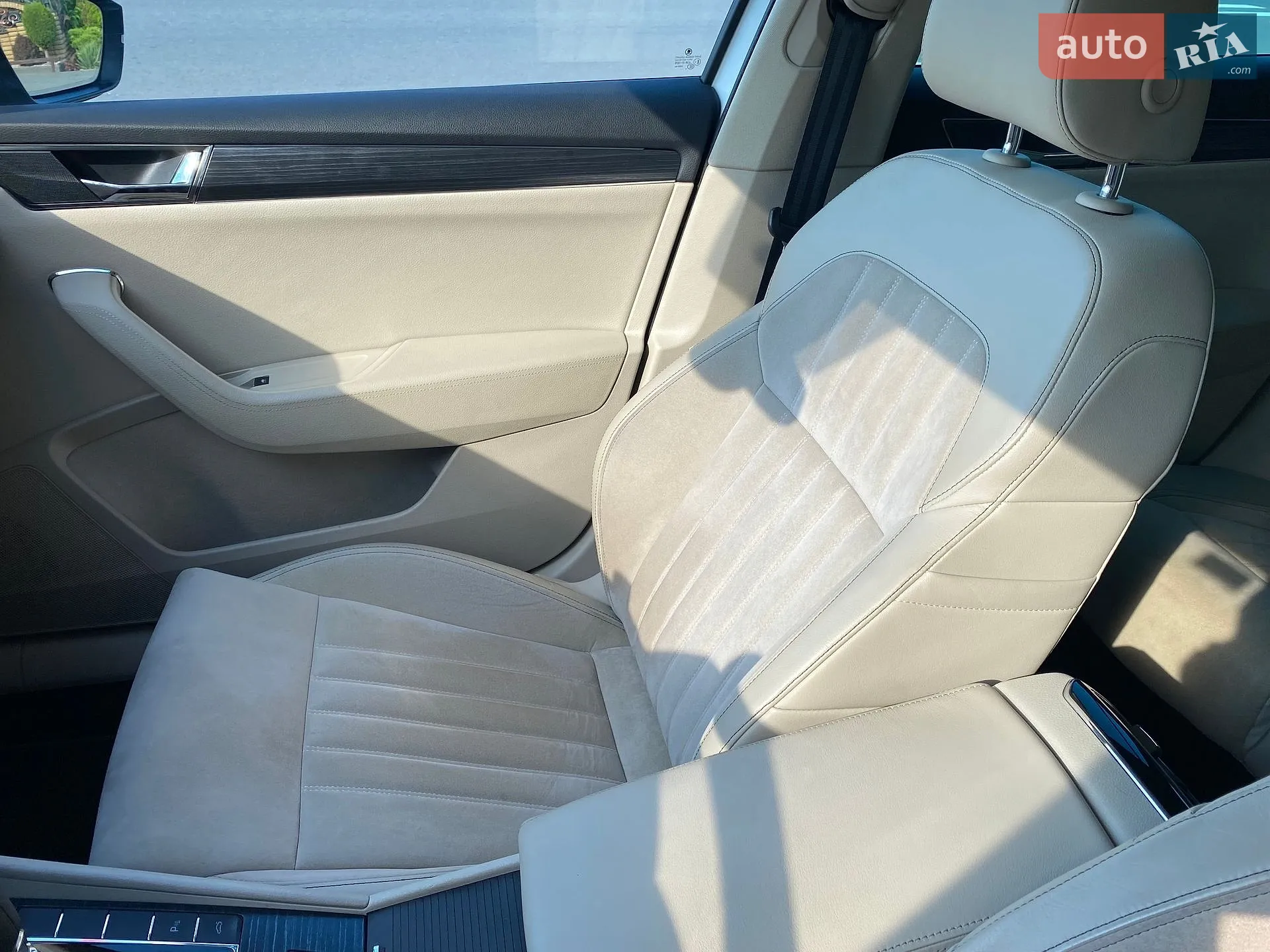 2019 Skoda Superb - мініатюра 30