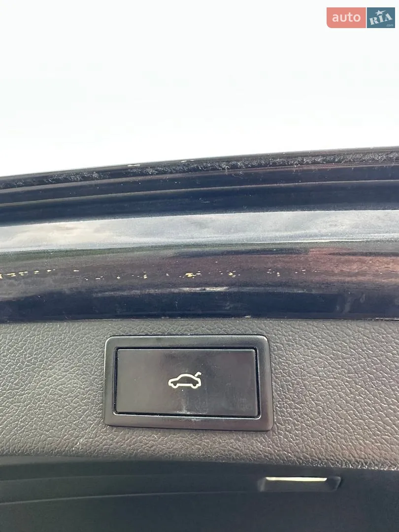 2010 Skoda Superb - мініатюра 16