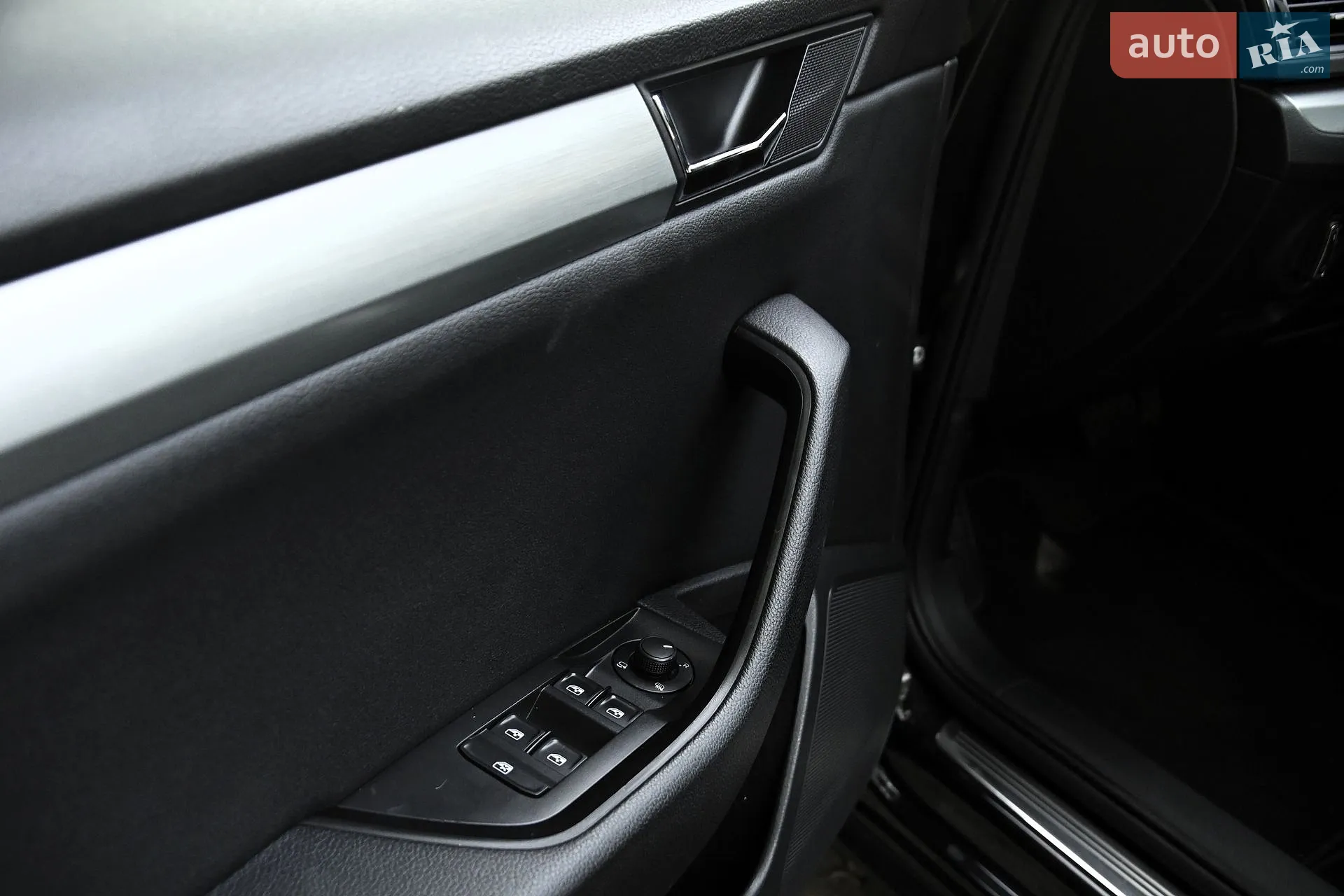 2016 Skoda Superb - мініатюра 32