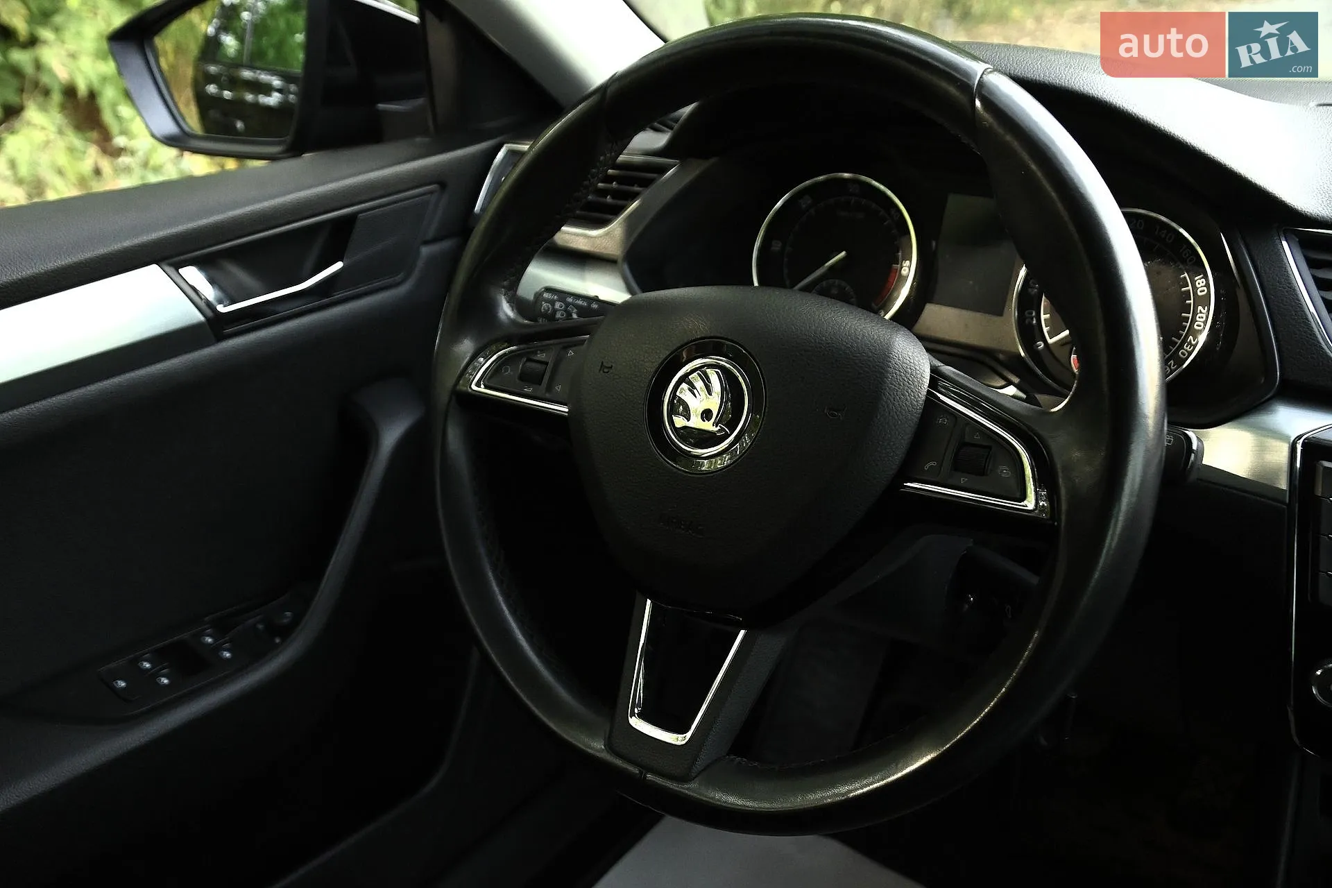 2016 Skoda Superb - мініатюра 38