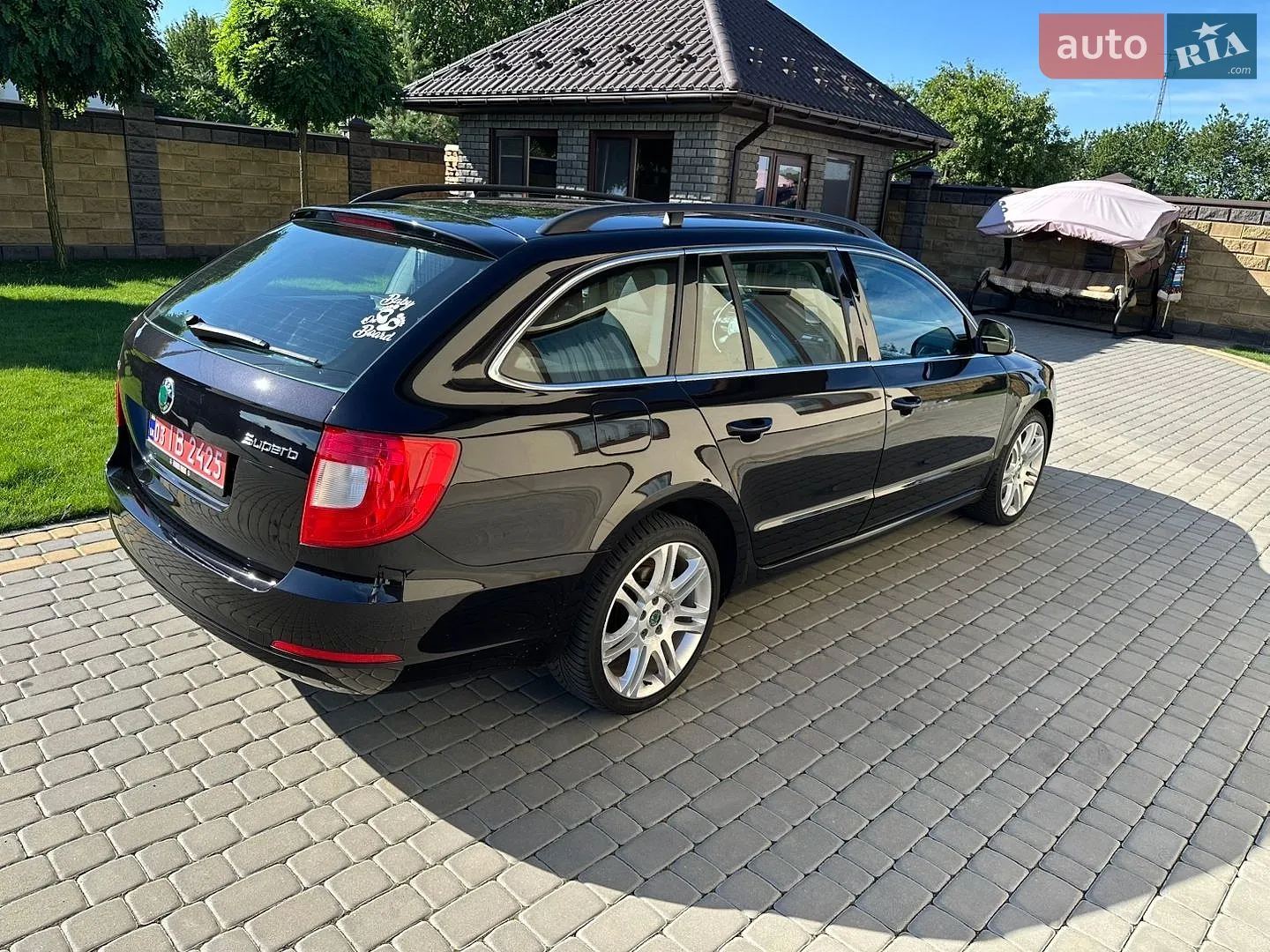 2011 Skoda Superb - мініатюра 18
