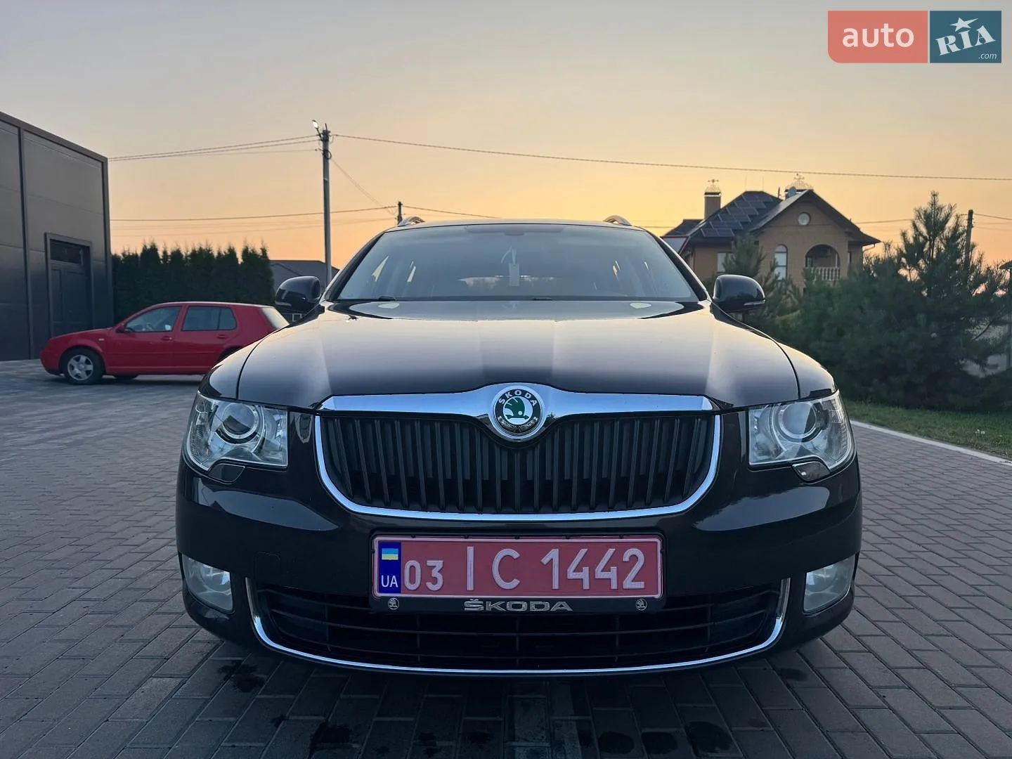 2010 Skoda Superb - мініатюра 3