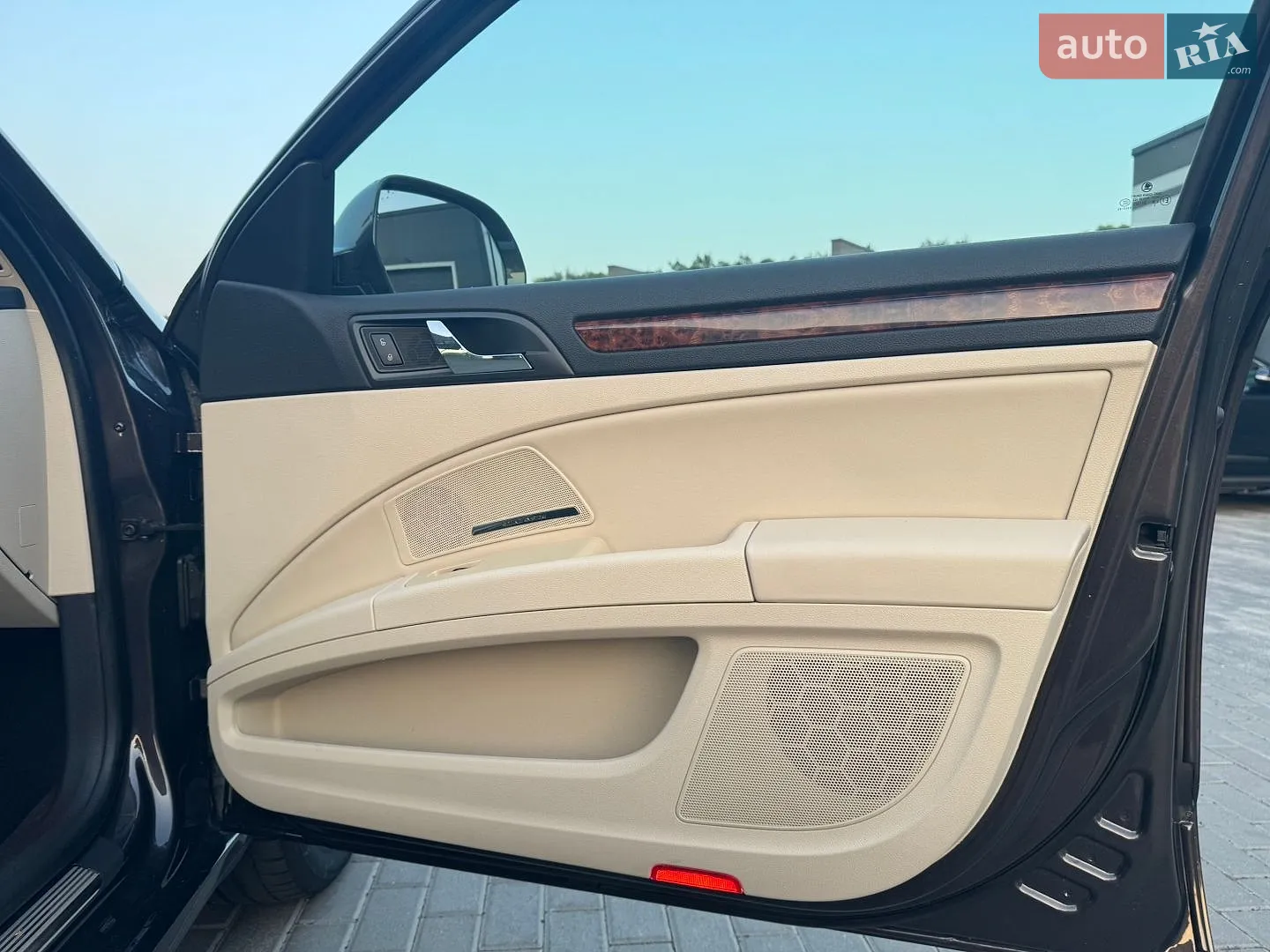 2010 Skoda Superb - мініатюра 28