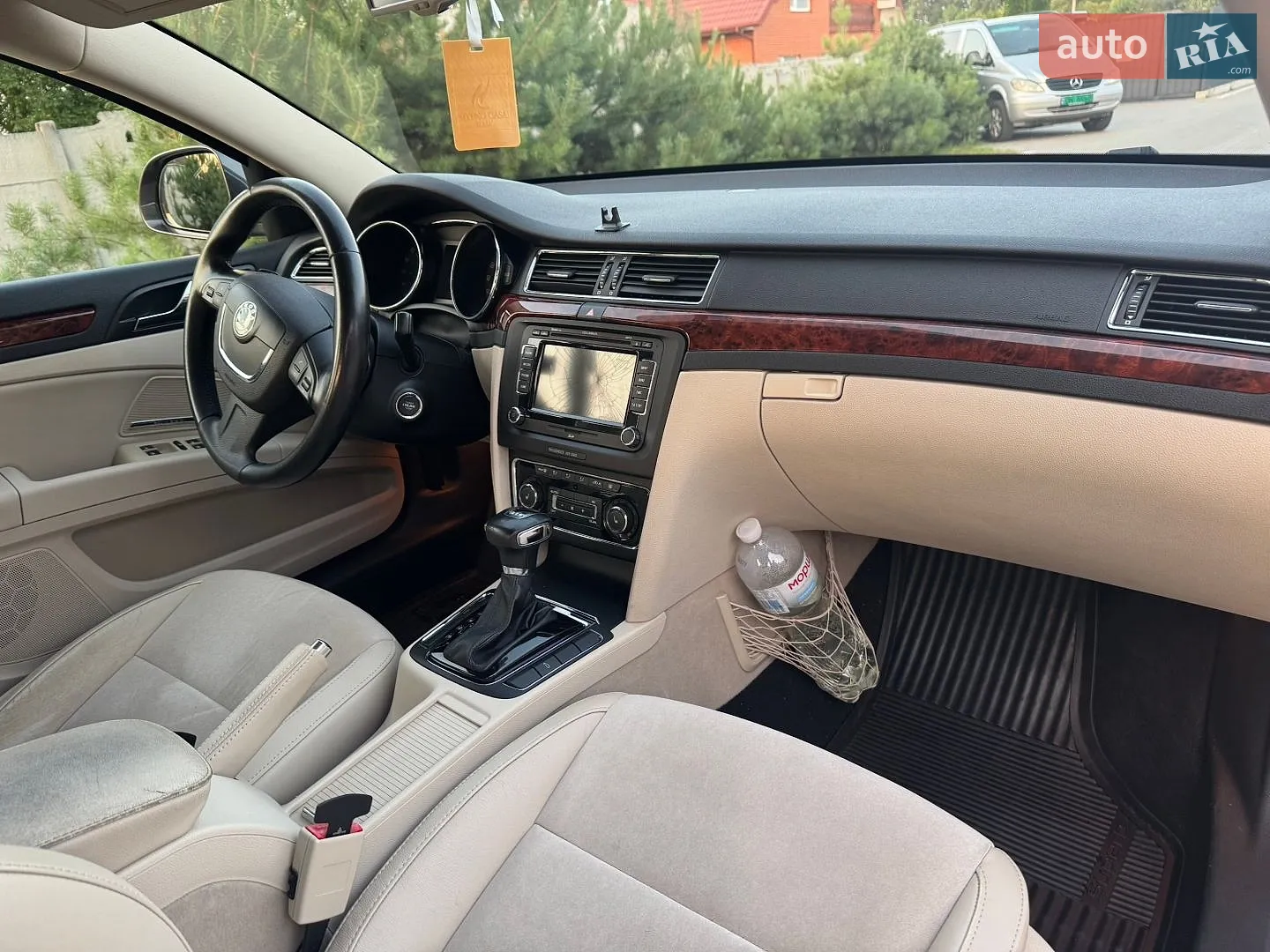 2010 Skoda Superb - мініатюра 32