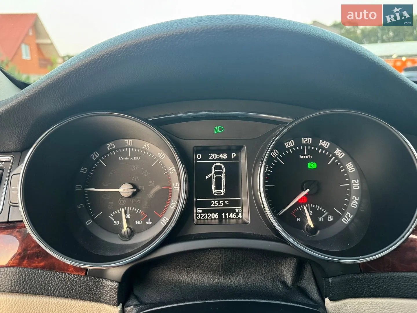2010 Skoda Superb - мініатюра 38